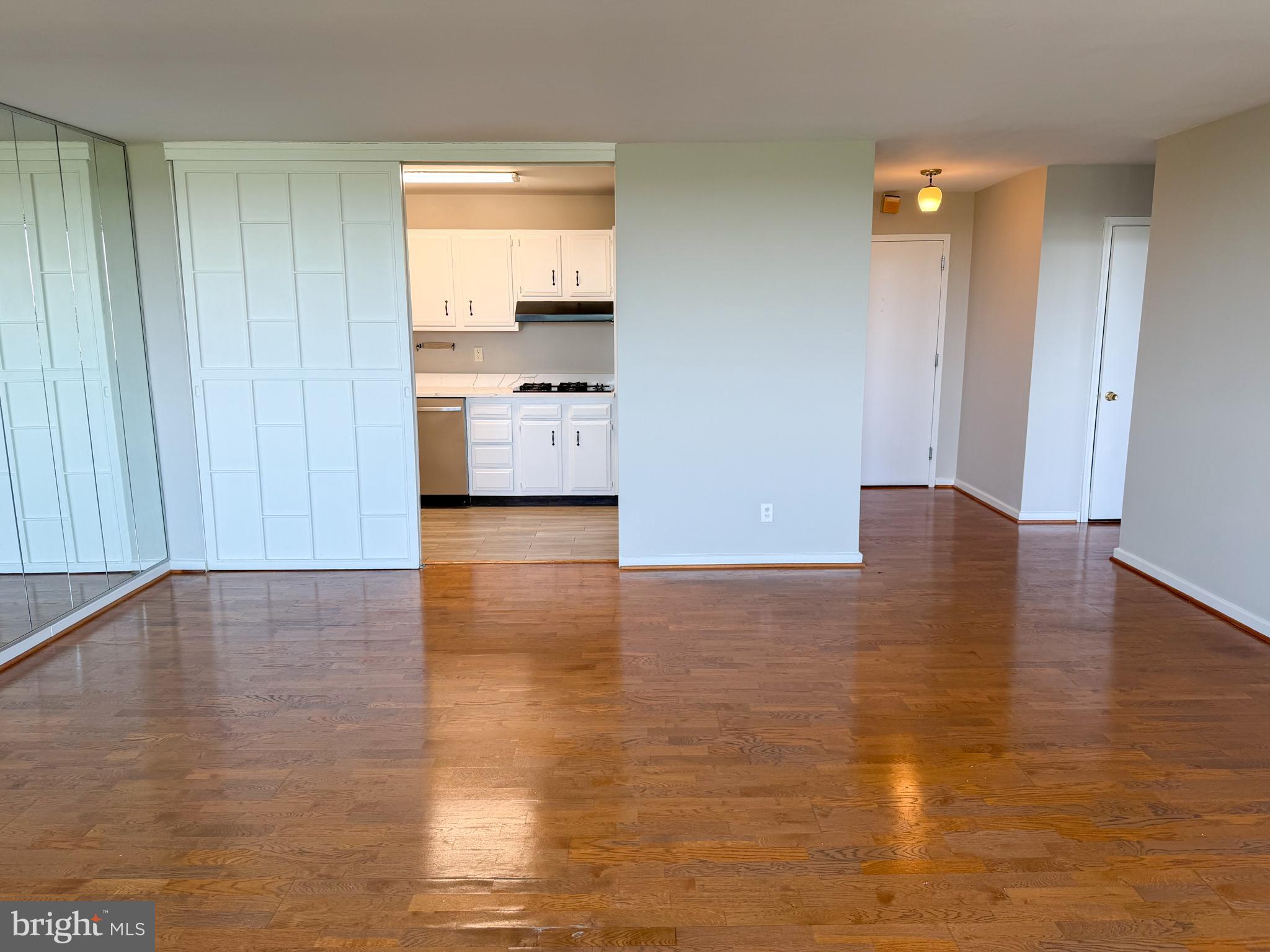 WILM #11 - Residential
