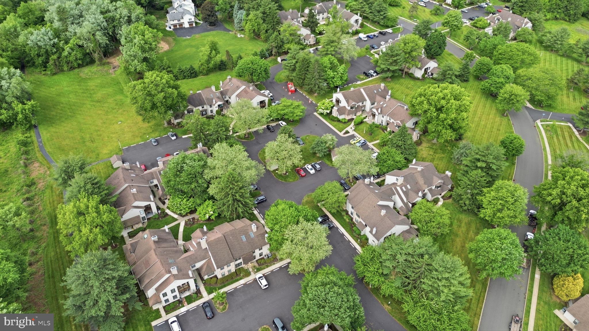 HAMPTON GREENS - Residential