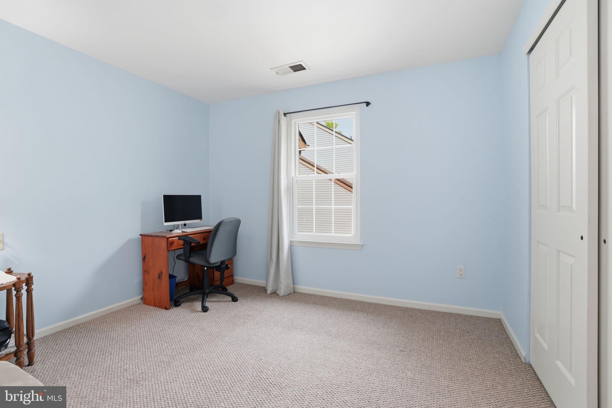 HAMPTON GREENS - Residential
