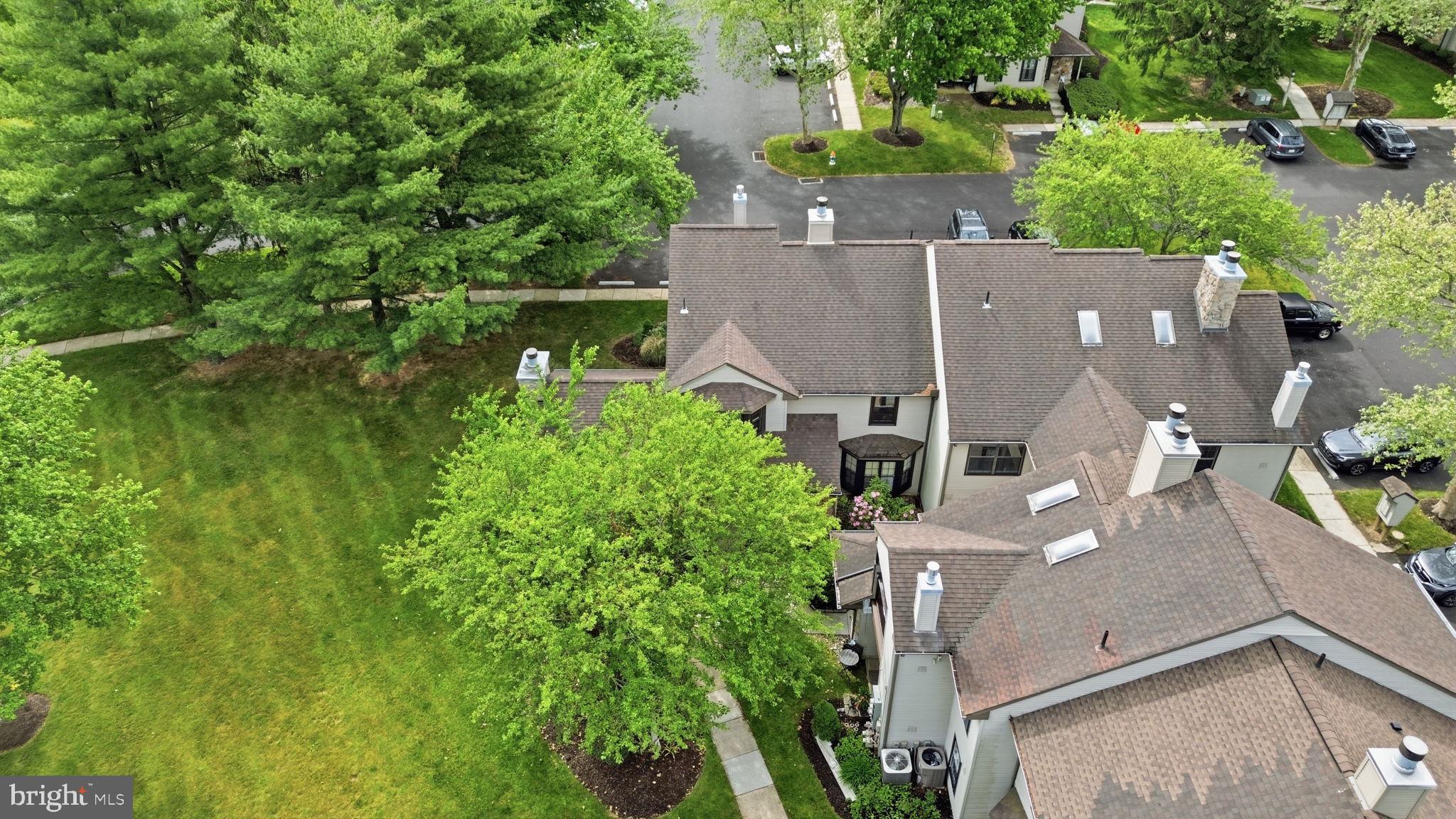HAMPTON GREENS - Residential