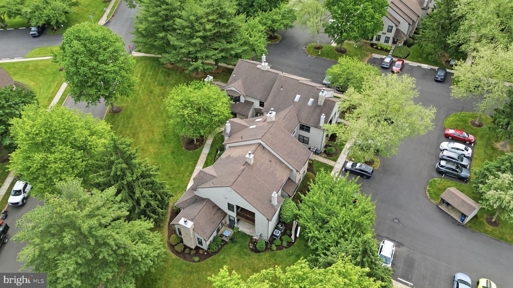 HAMPTON GREENS - Residential