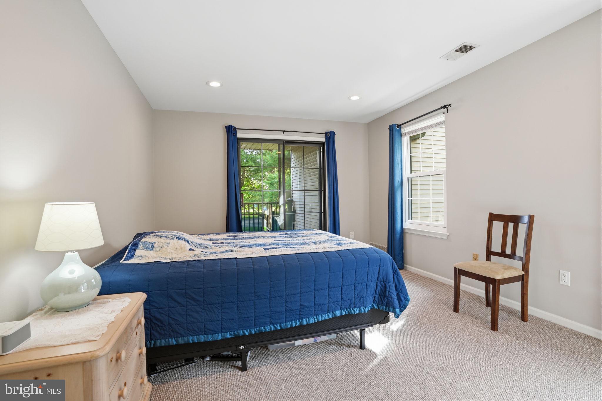 HAMPTON GREENS - Residential