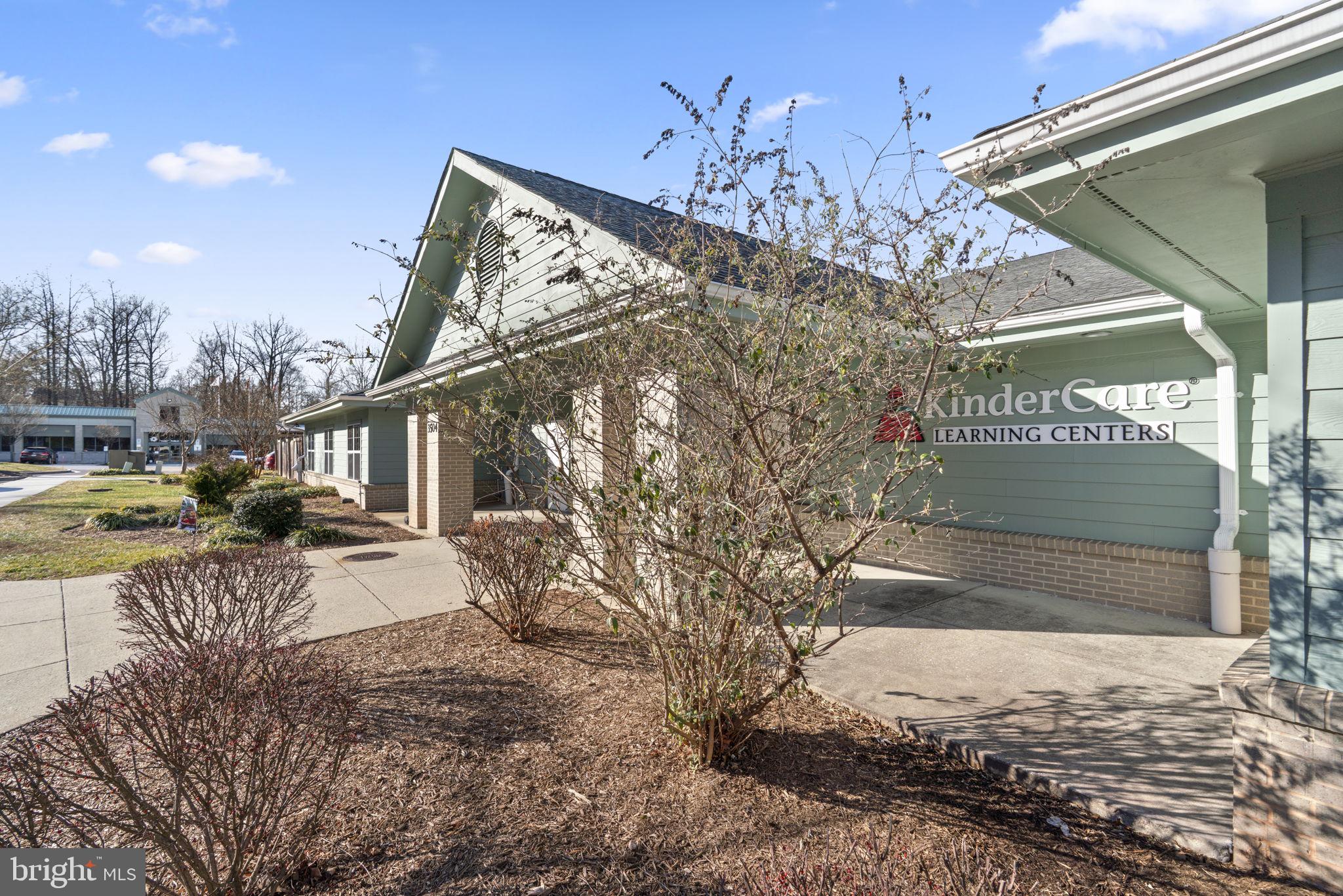 RUSSETT - Residential