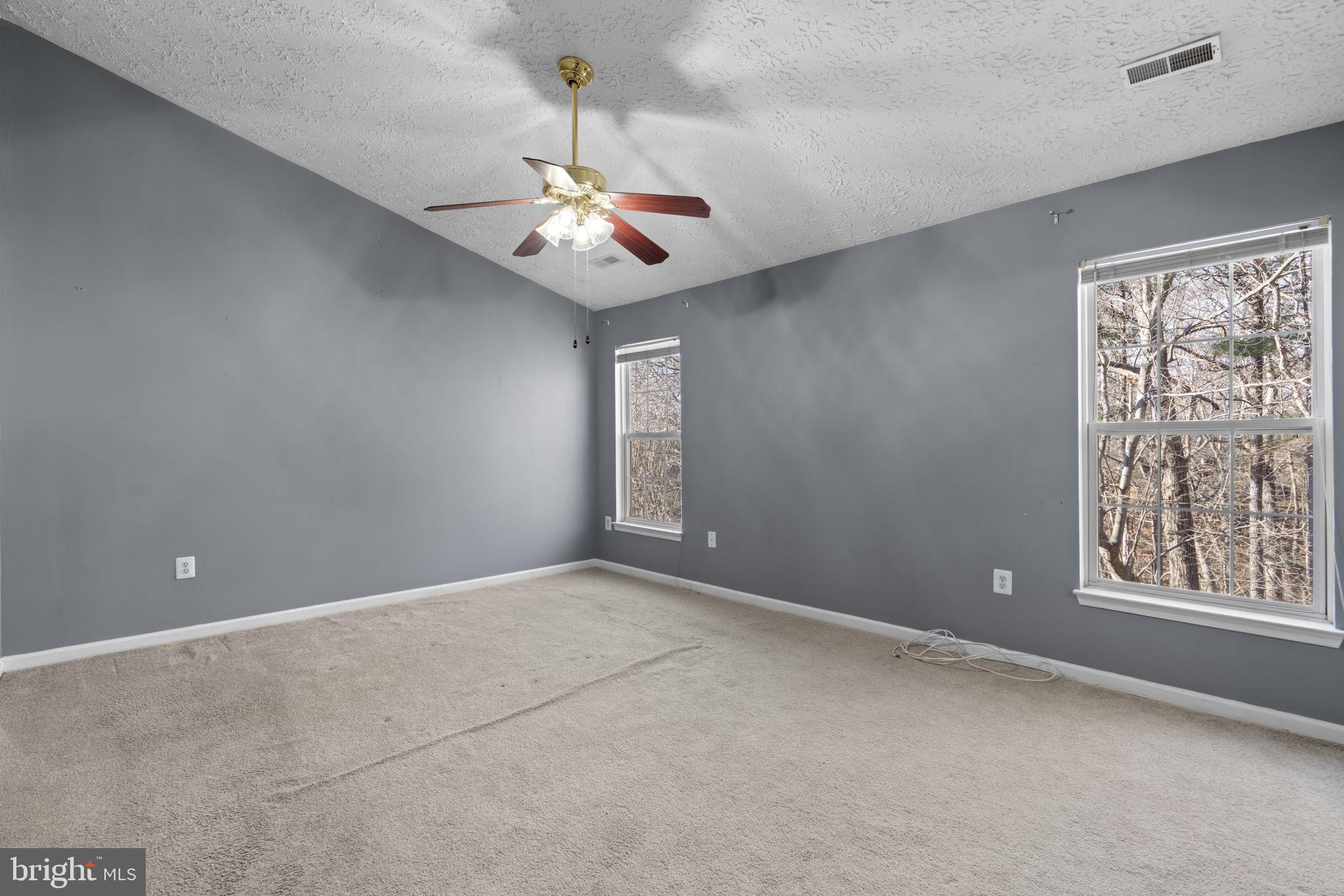 RUSSETT - Residential