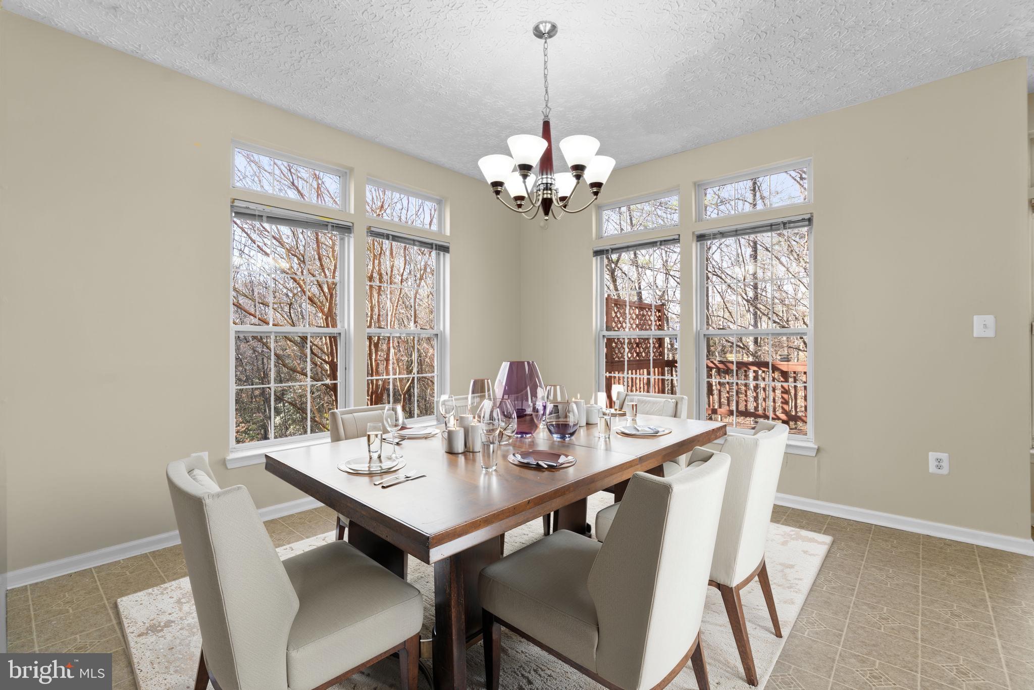 RUSSETT - Residential