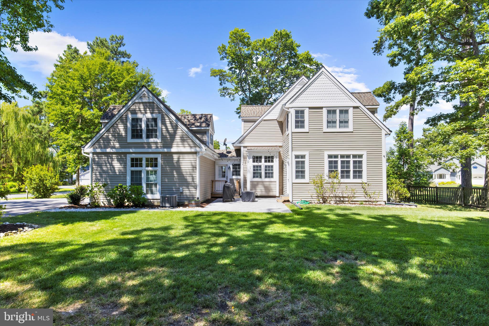 BAY CITY - Residential