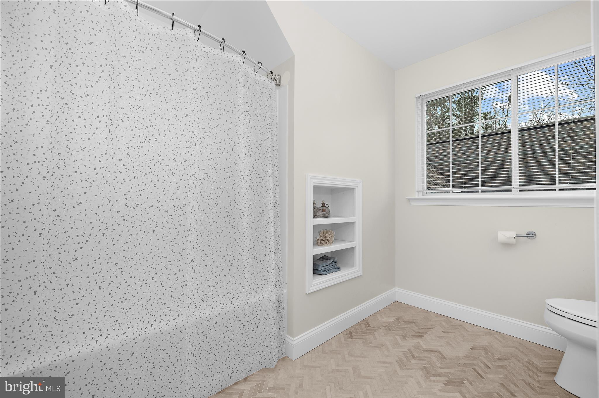 BAY CITY - Residential