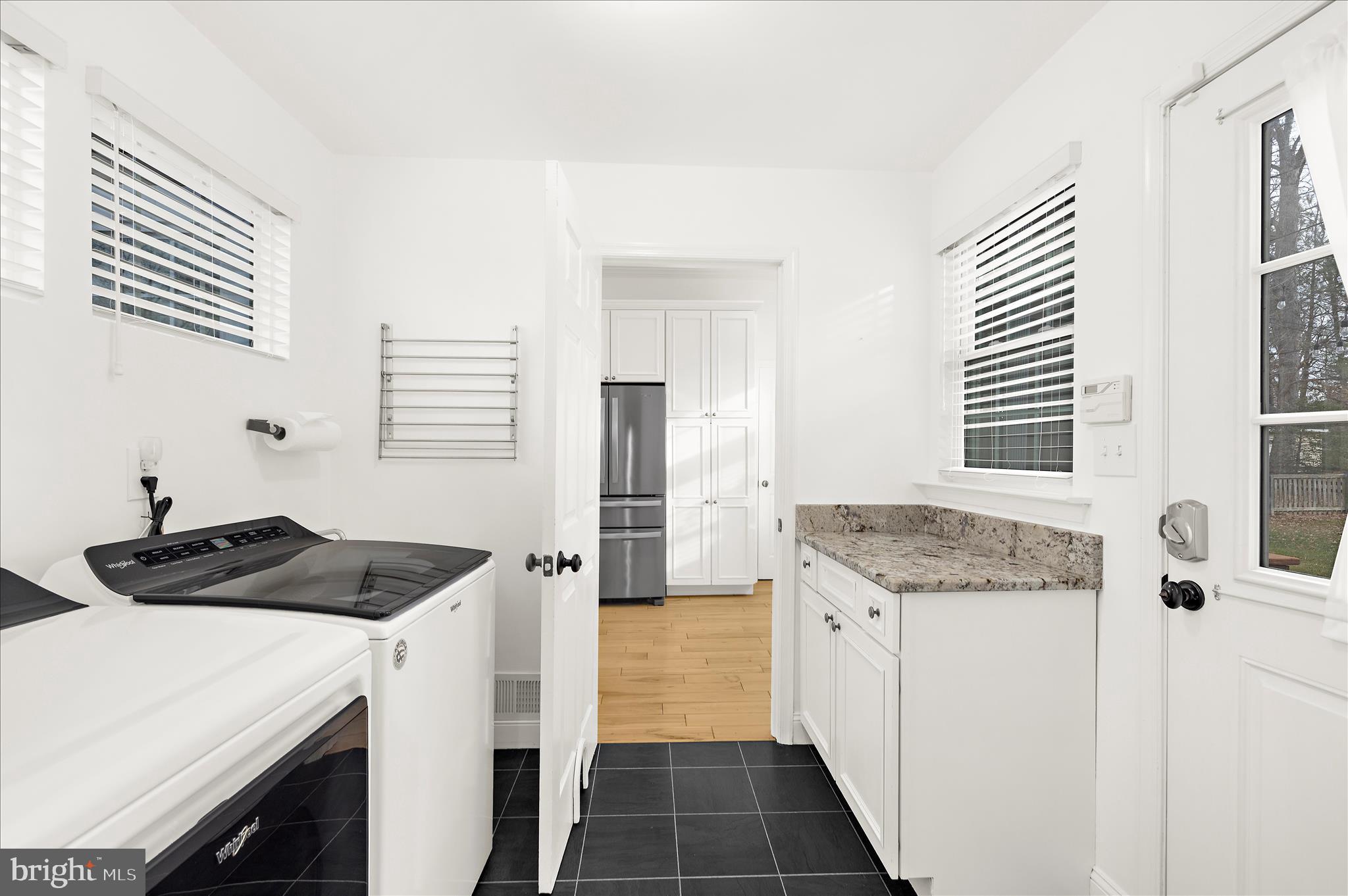 BAY CITY - Residential