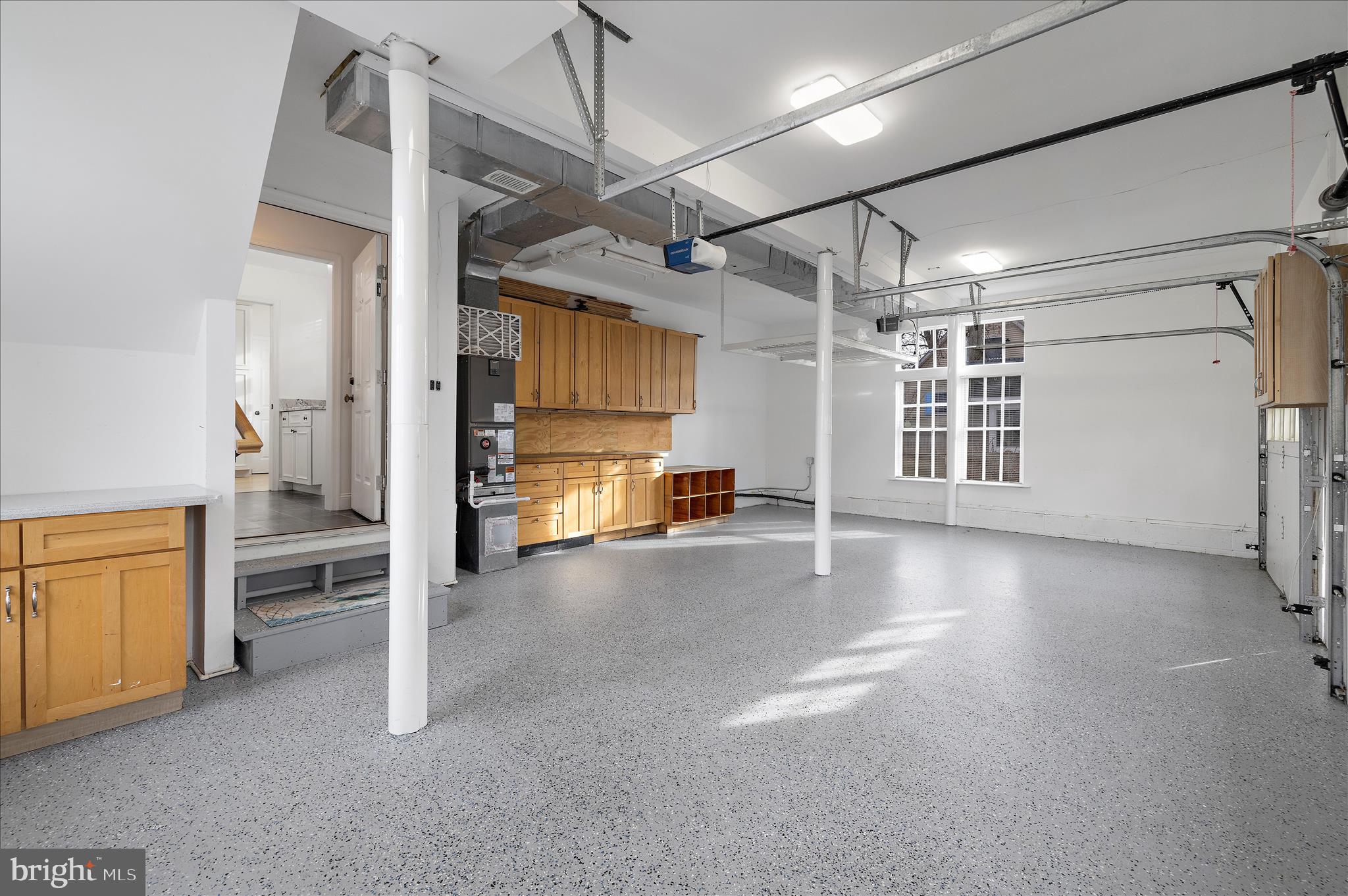 BAY CITY - Residential