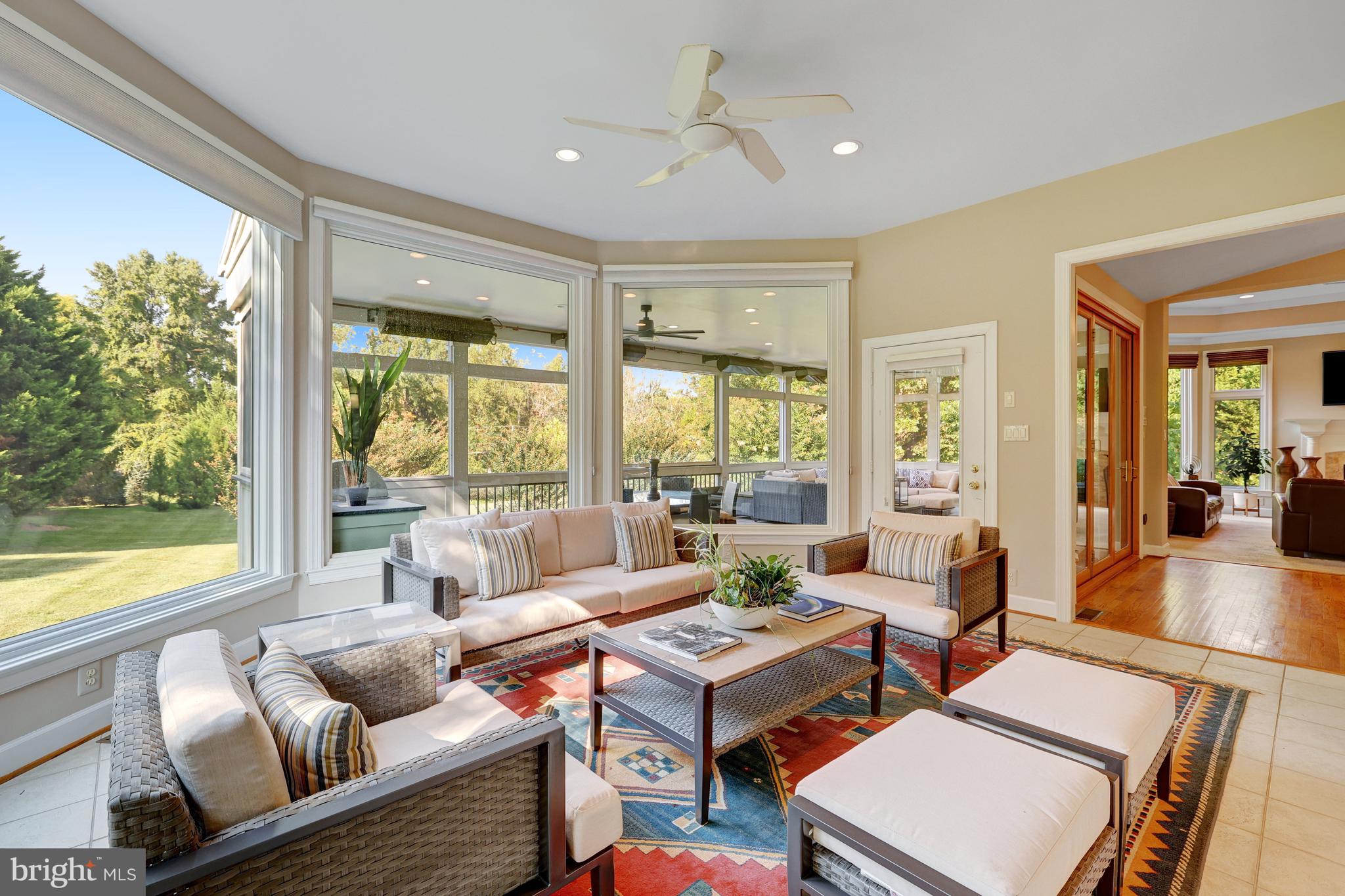 RIVERBEND - Residential