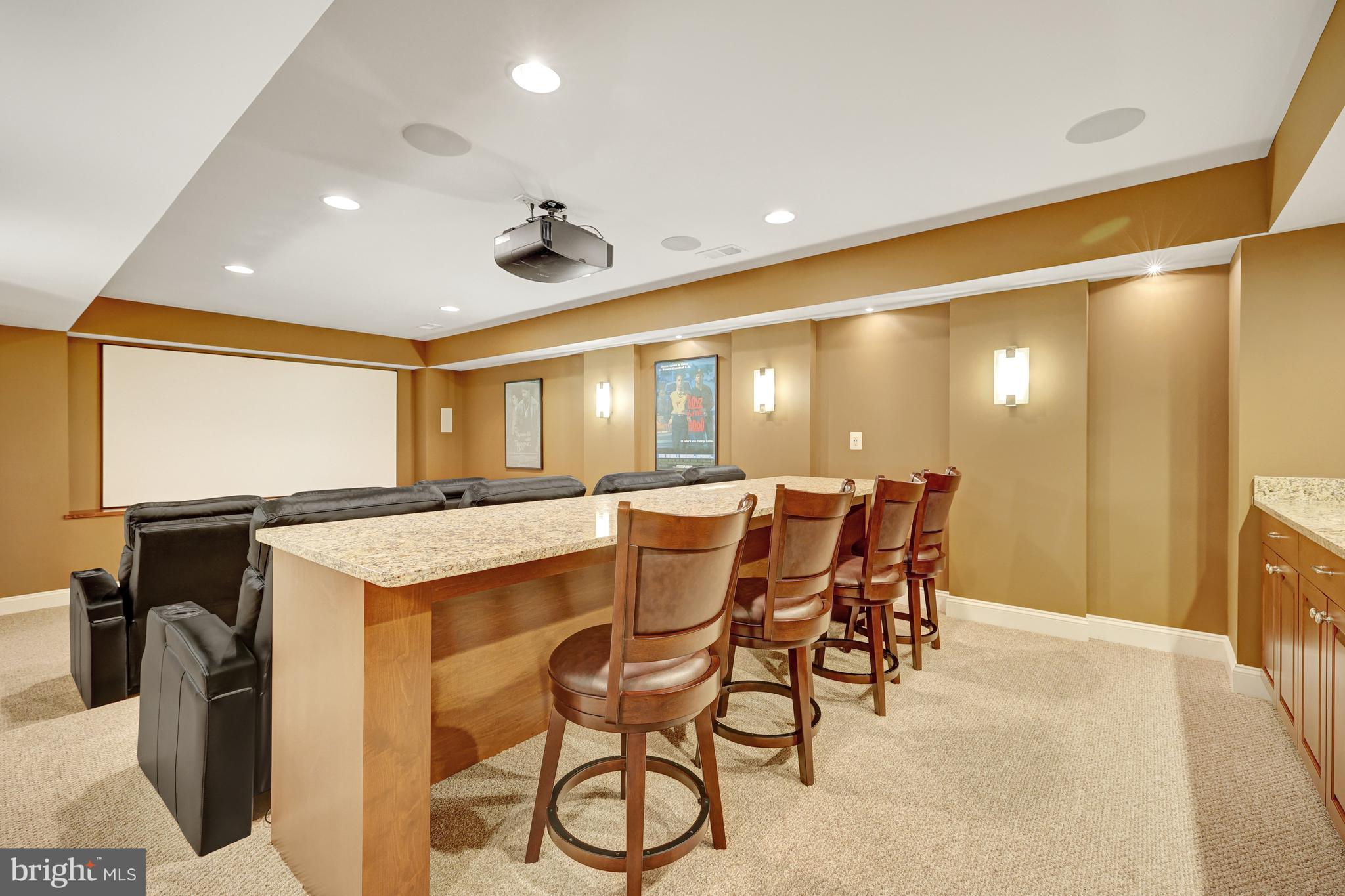 RIVERBEND - Residential