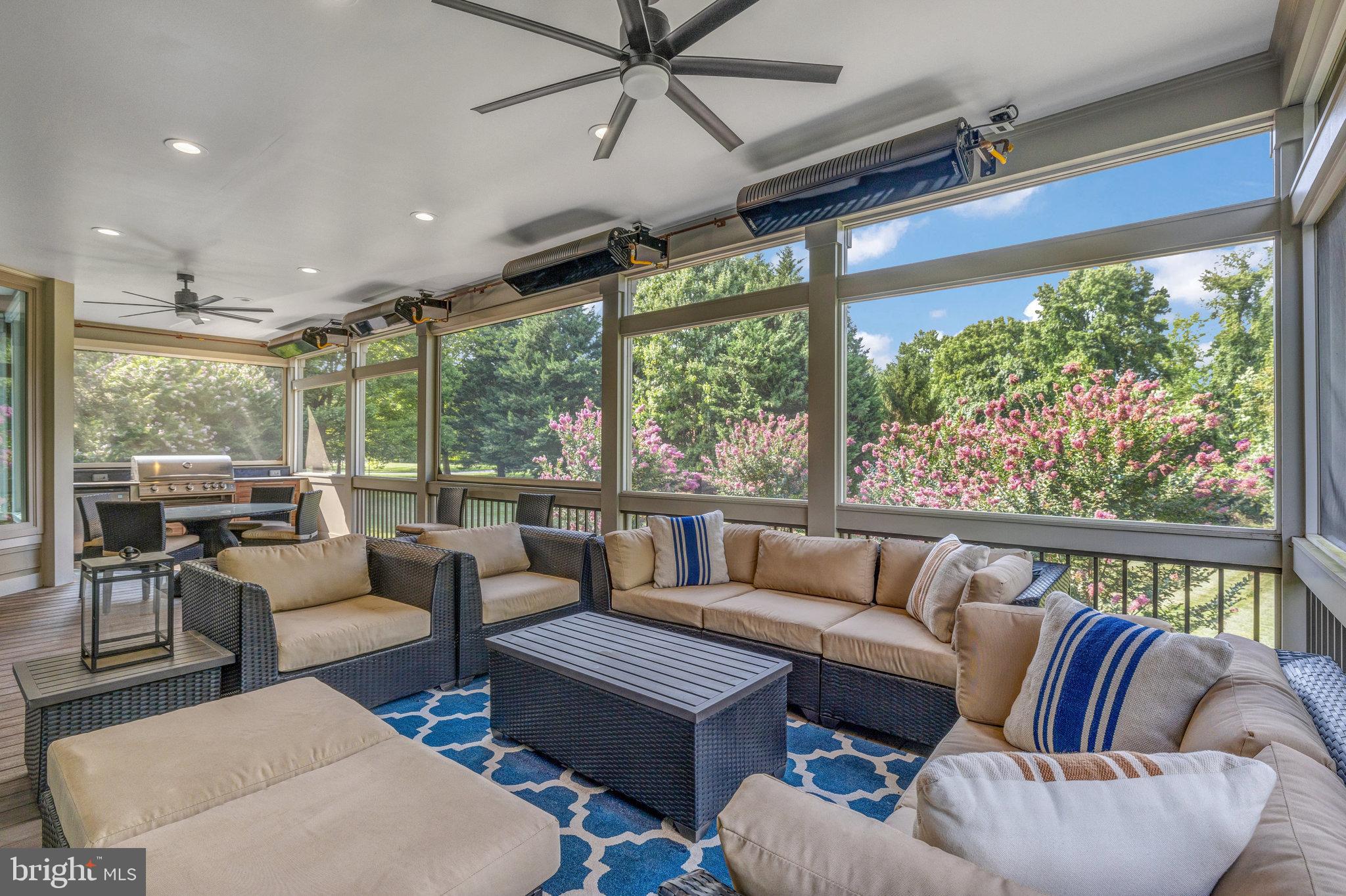 RIVERBEND - Residential