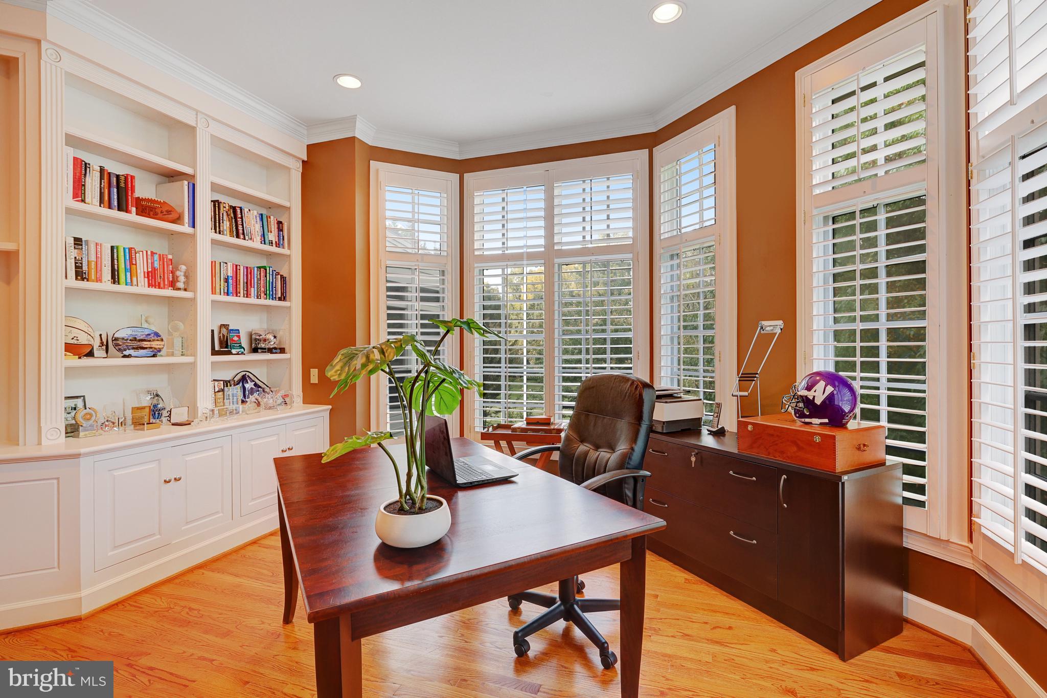 RIVERBEND - Residential