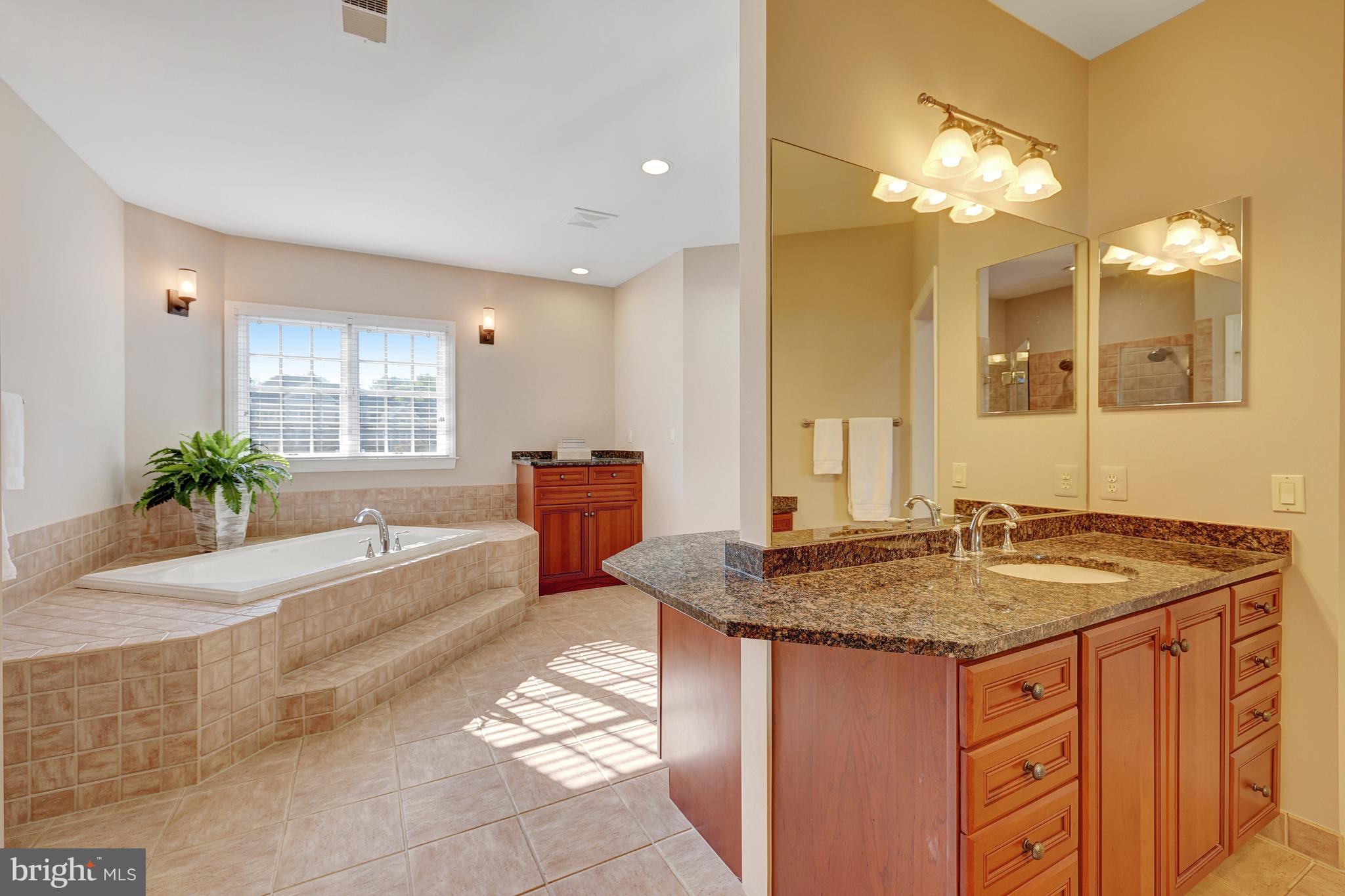 RIVERBEND - Residential