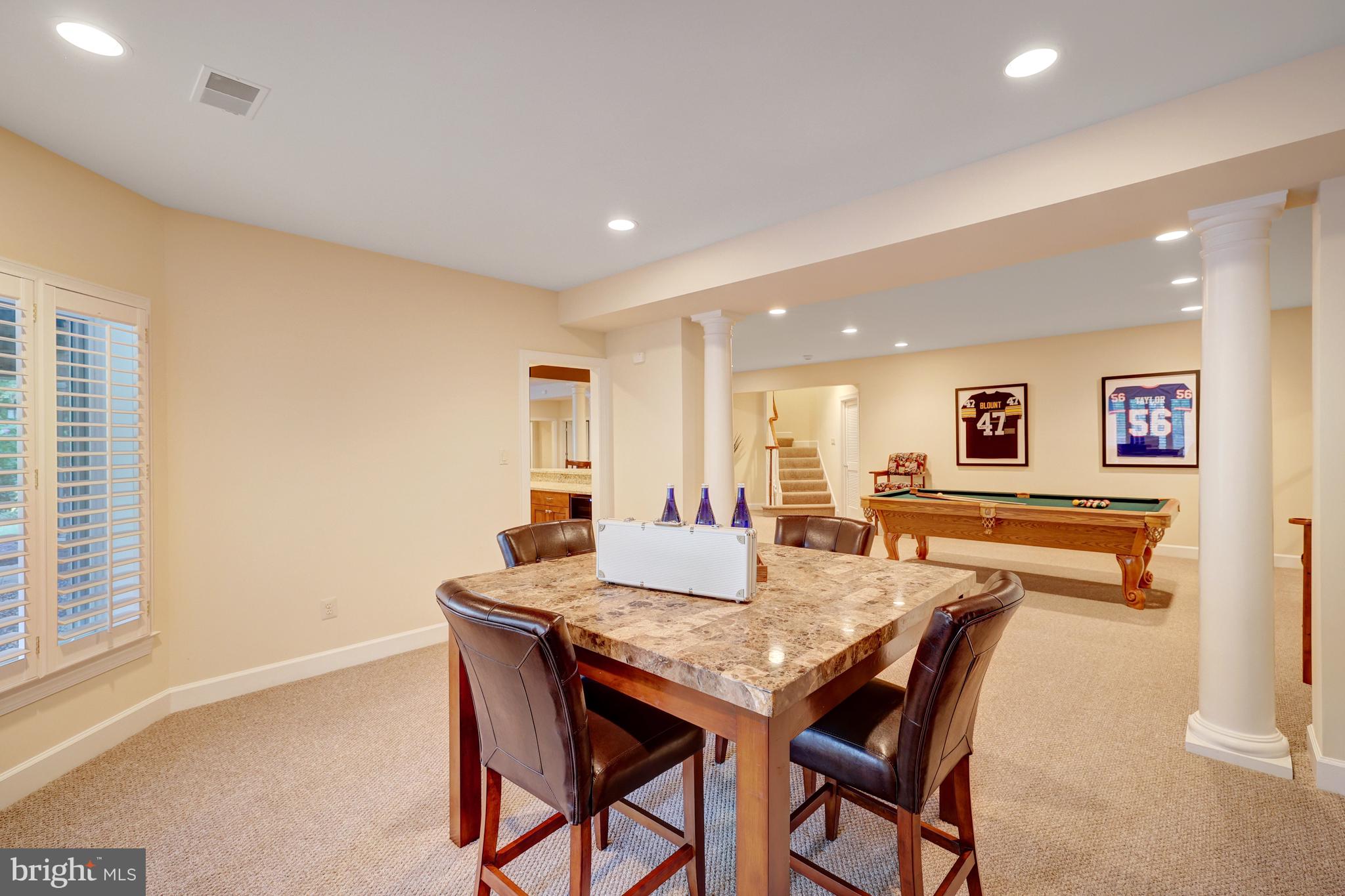 RIVERBEND - Residential