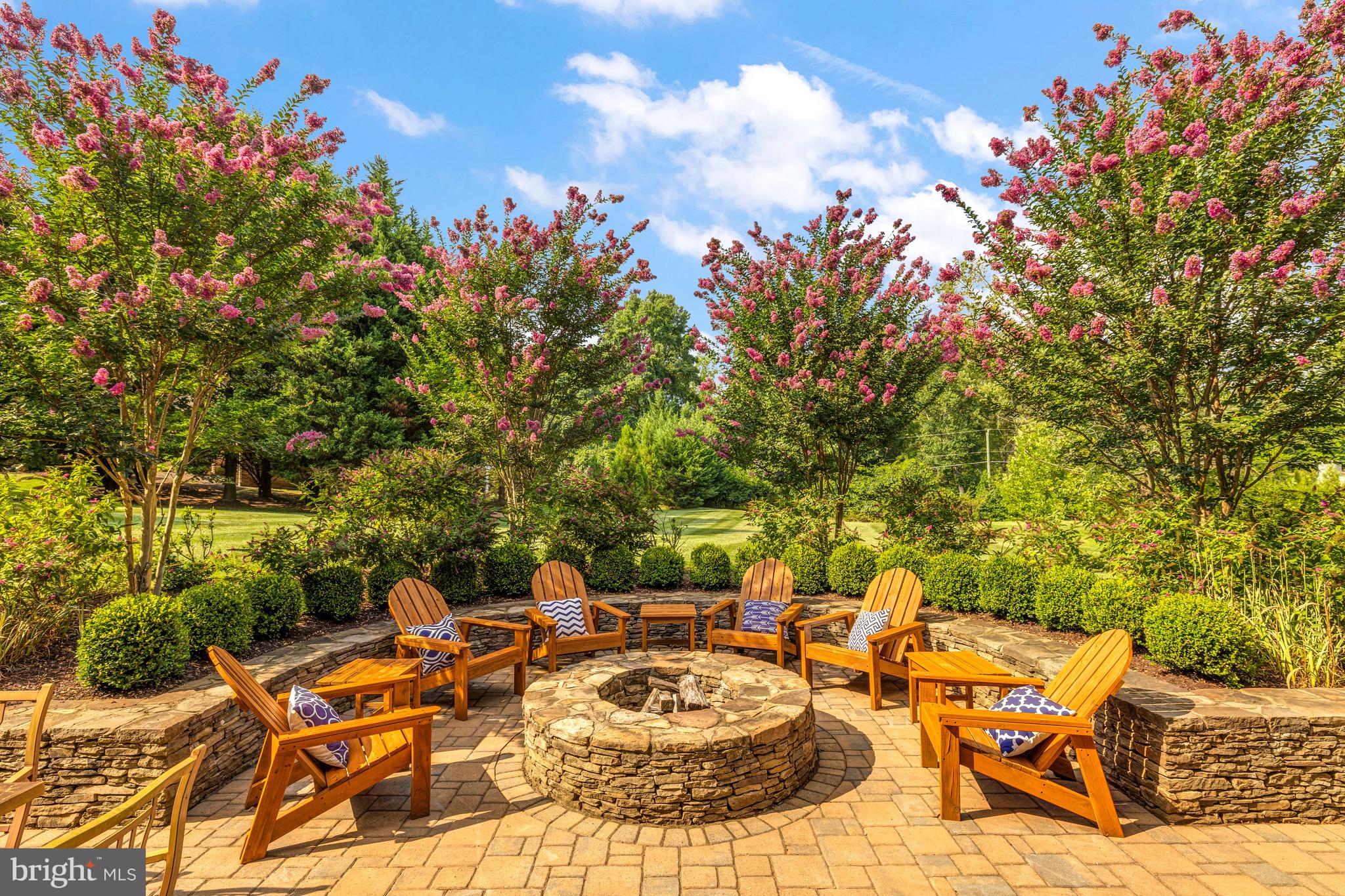 RIVERBEND - Residential