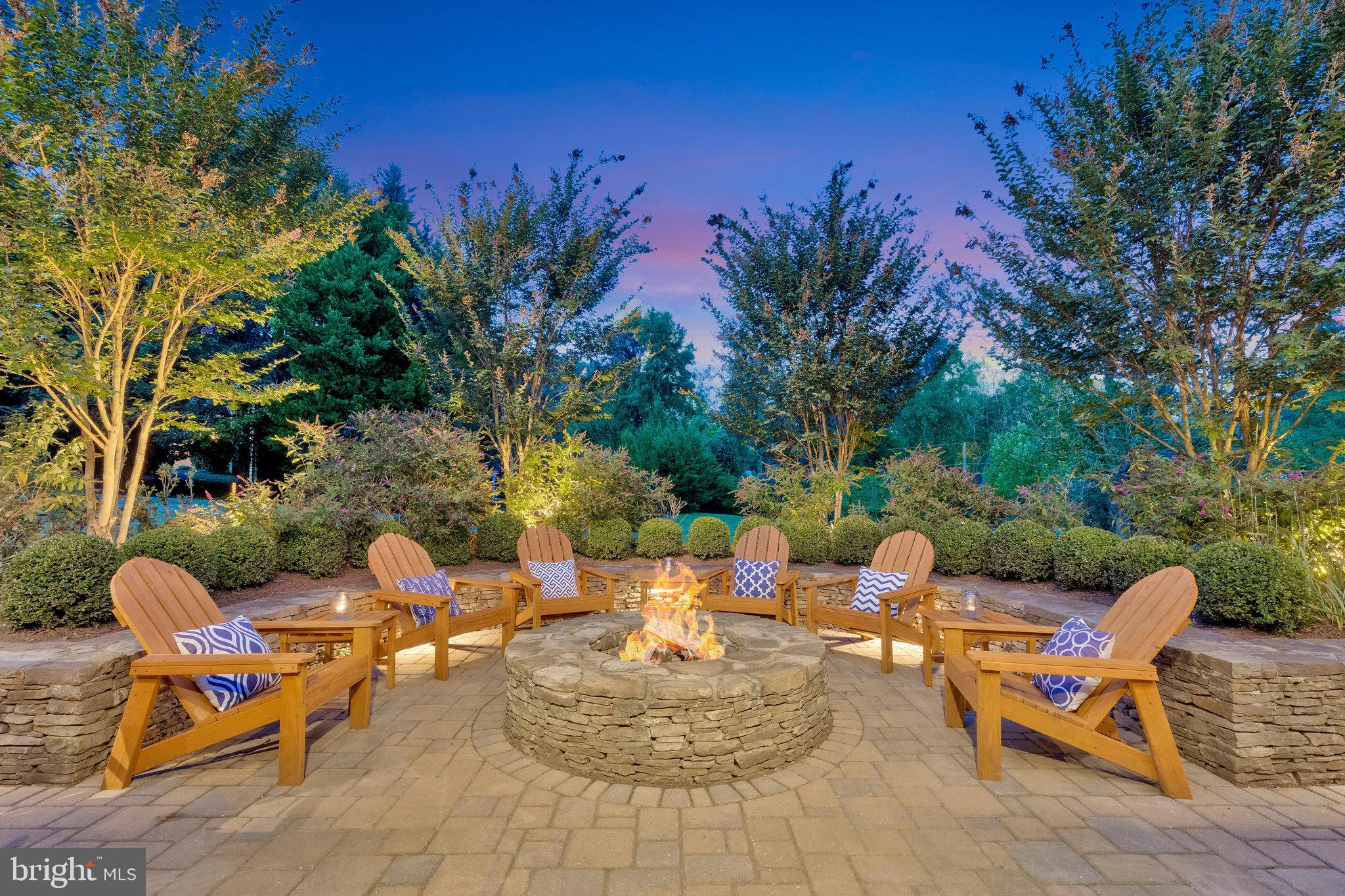 RIVERBEND - Residential