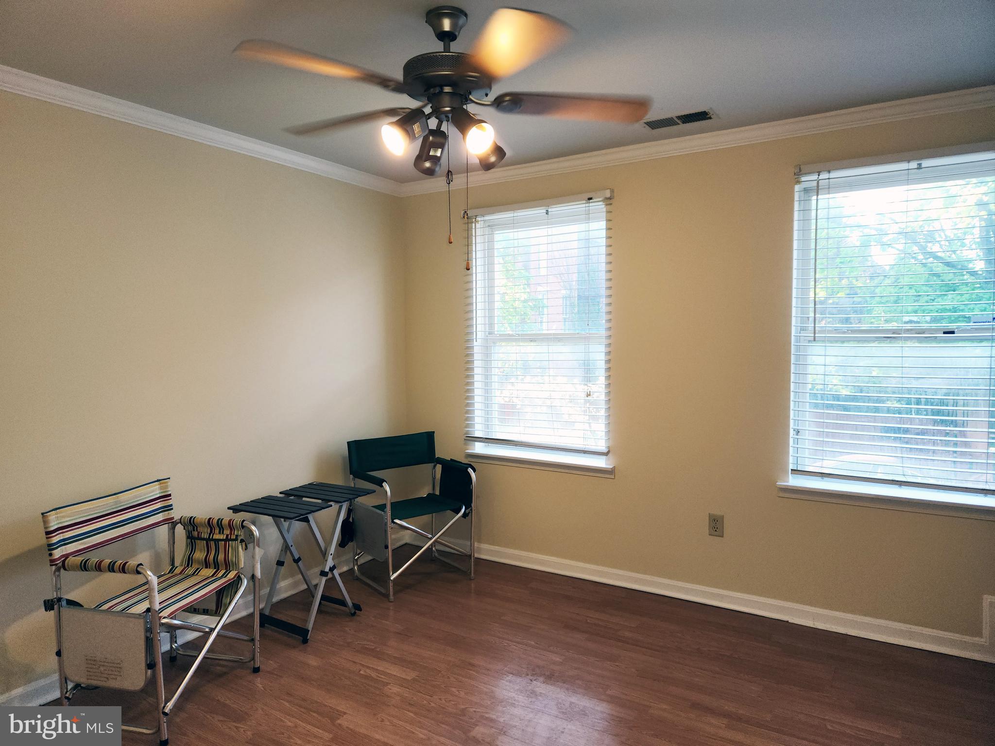 SANDTOWN-WINCHESTER - Residential
