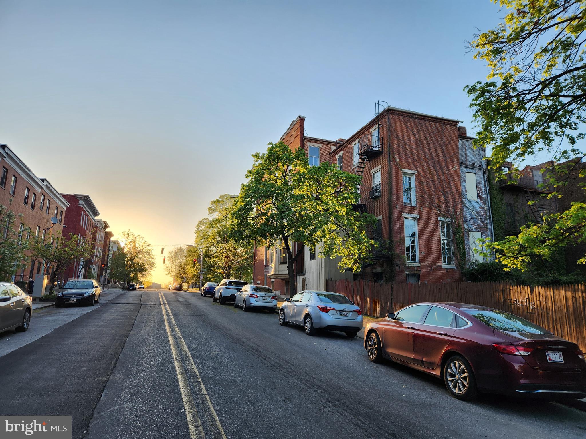 SANDTOWN-WINCHESTER - Residential