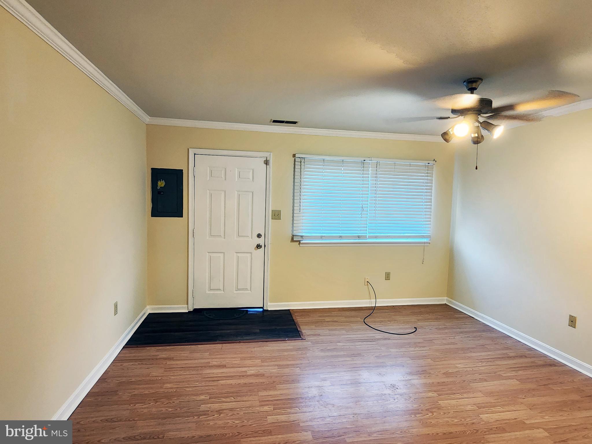 SANDTOWN-WINCHESTER - Residential