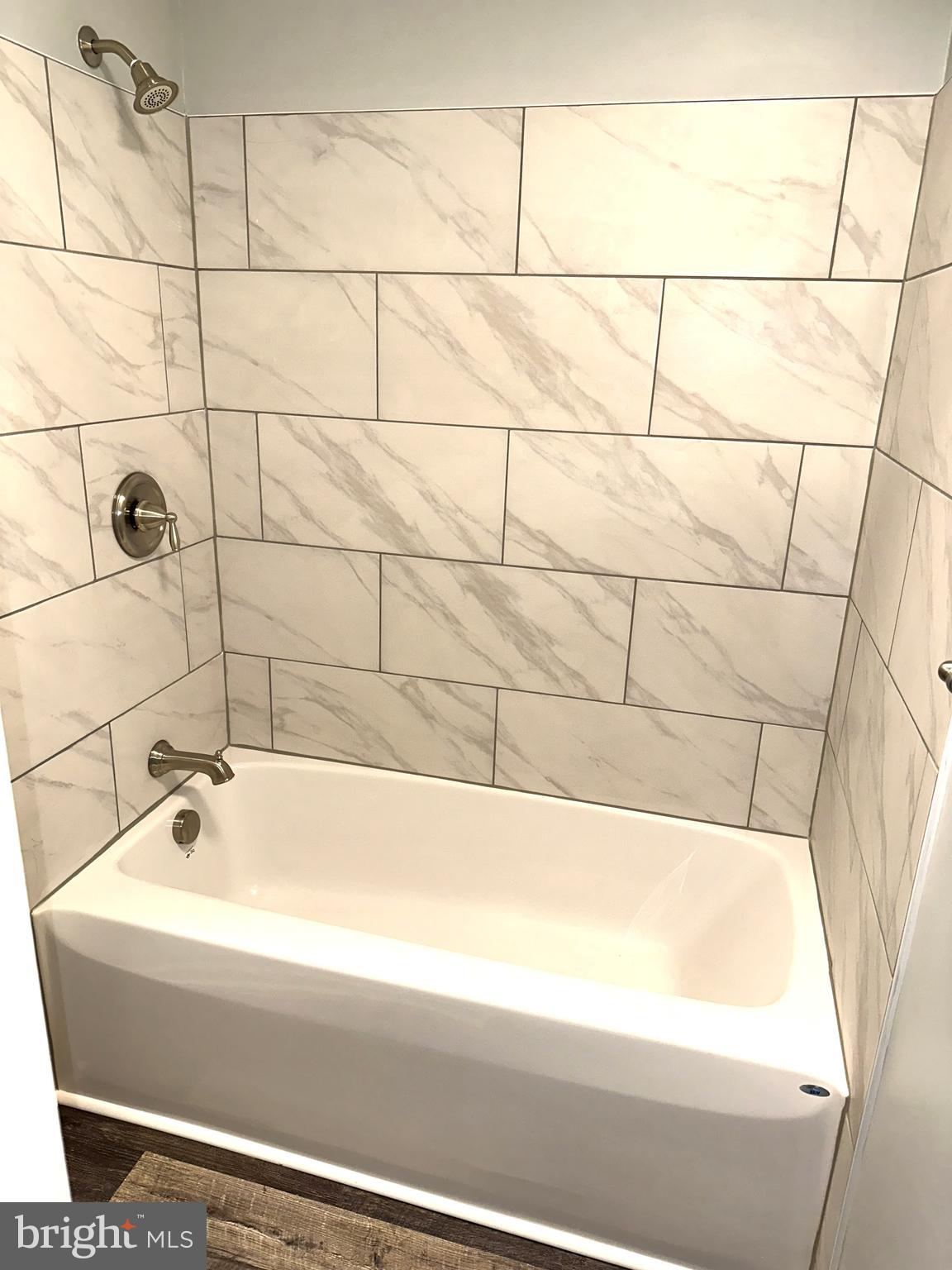 WHITE SANDS - Residential