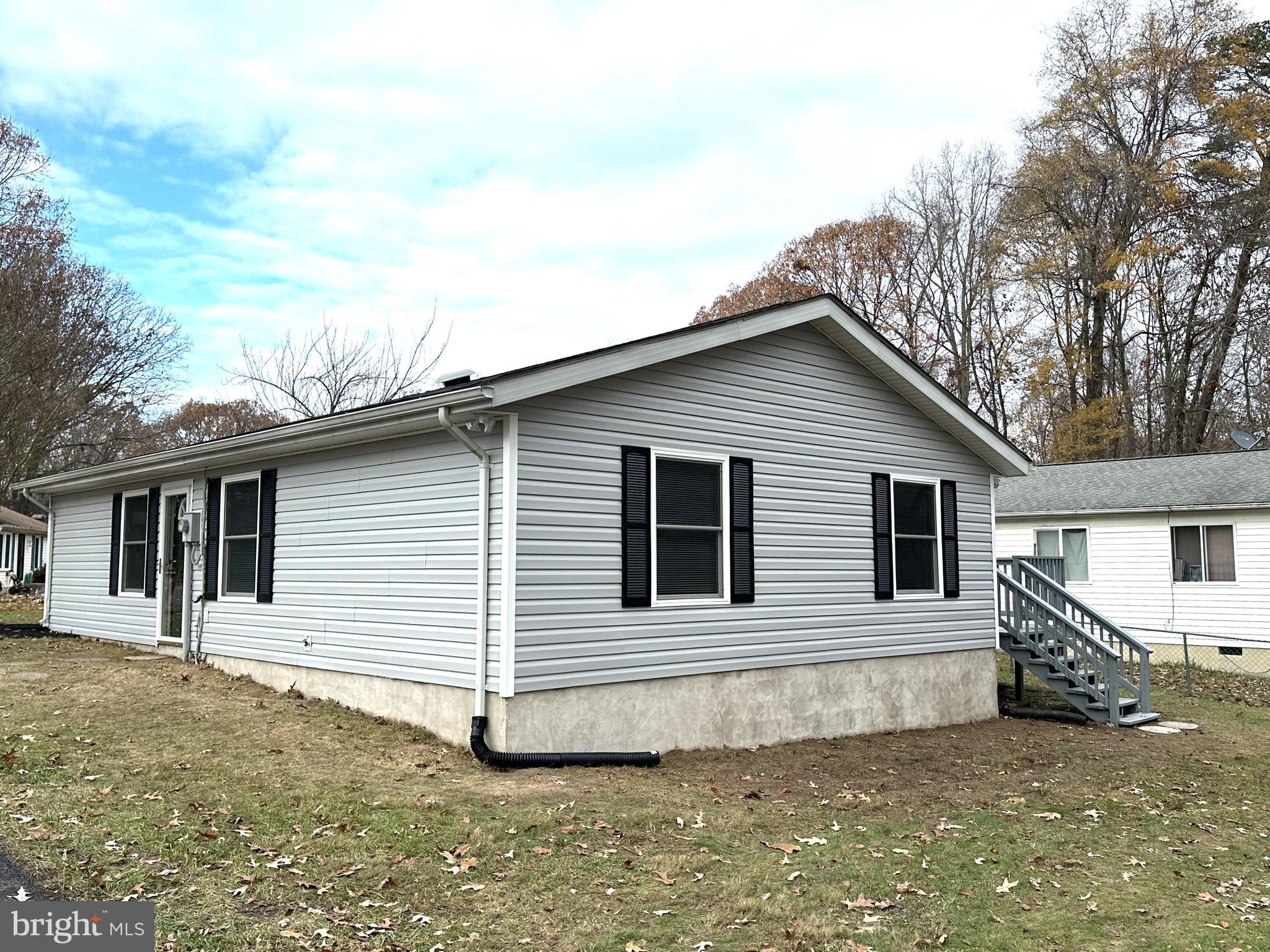 WHITE SANDS - Residential