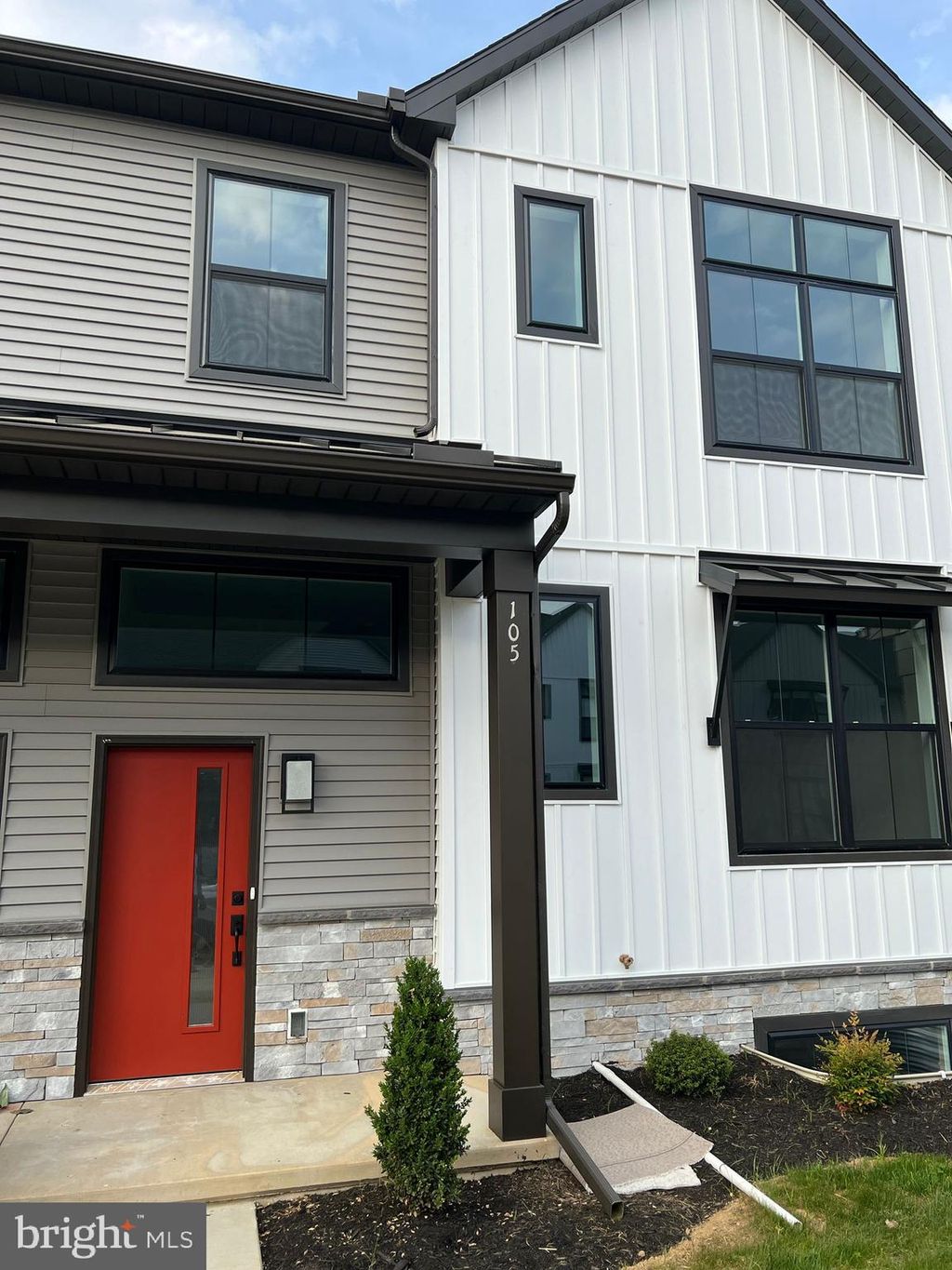 Photo of 105 Larkin Dr, MECHANICSBURG, PA 17055 (MLS # PACB2050858)