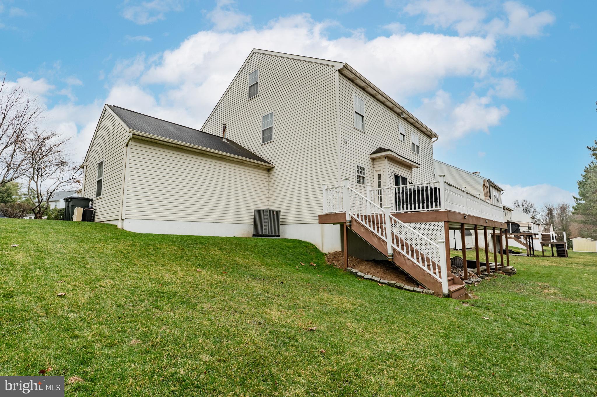 KENNEDY CROSSING - Residential