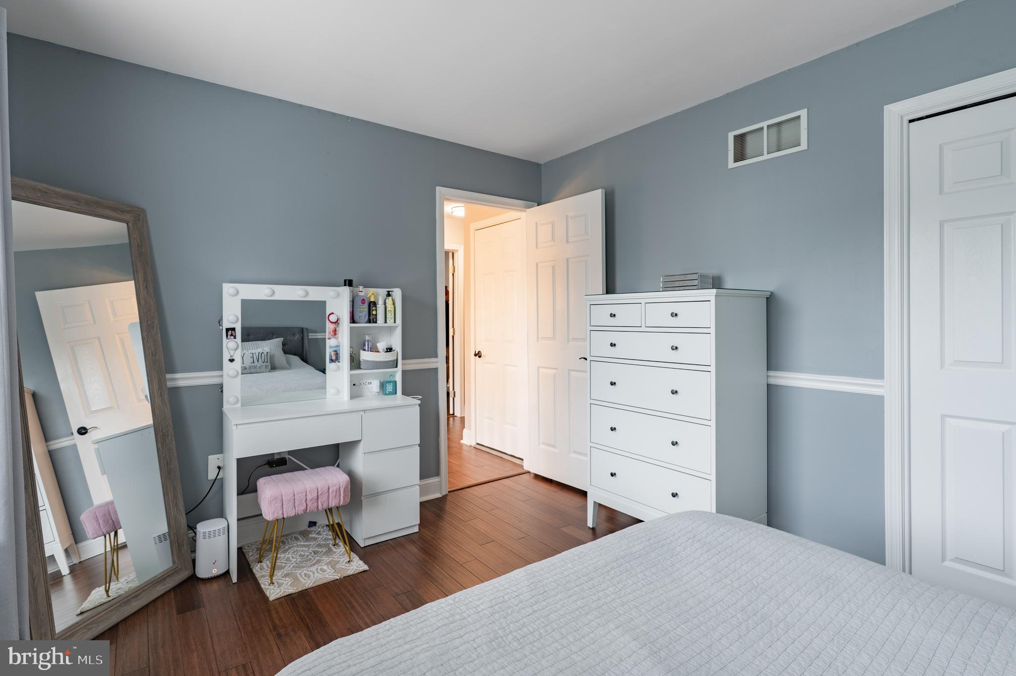 KENNEDY CROSSING - Residential