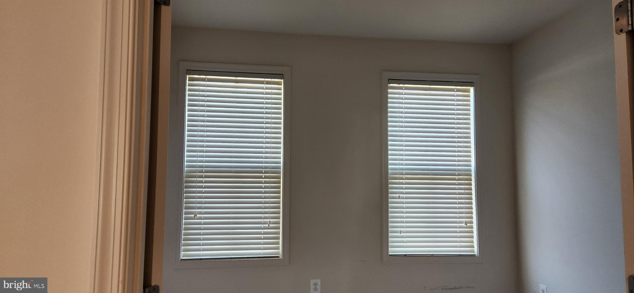 BRAMBLETON LANDBAY 3 - Residential Lease