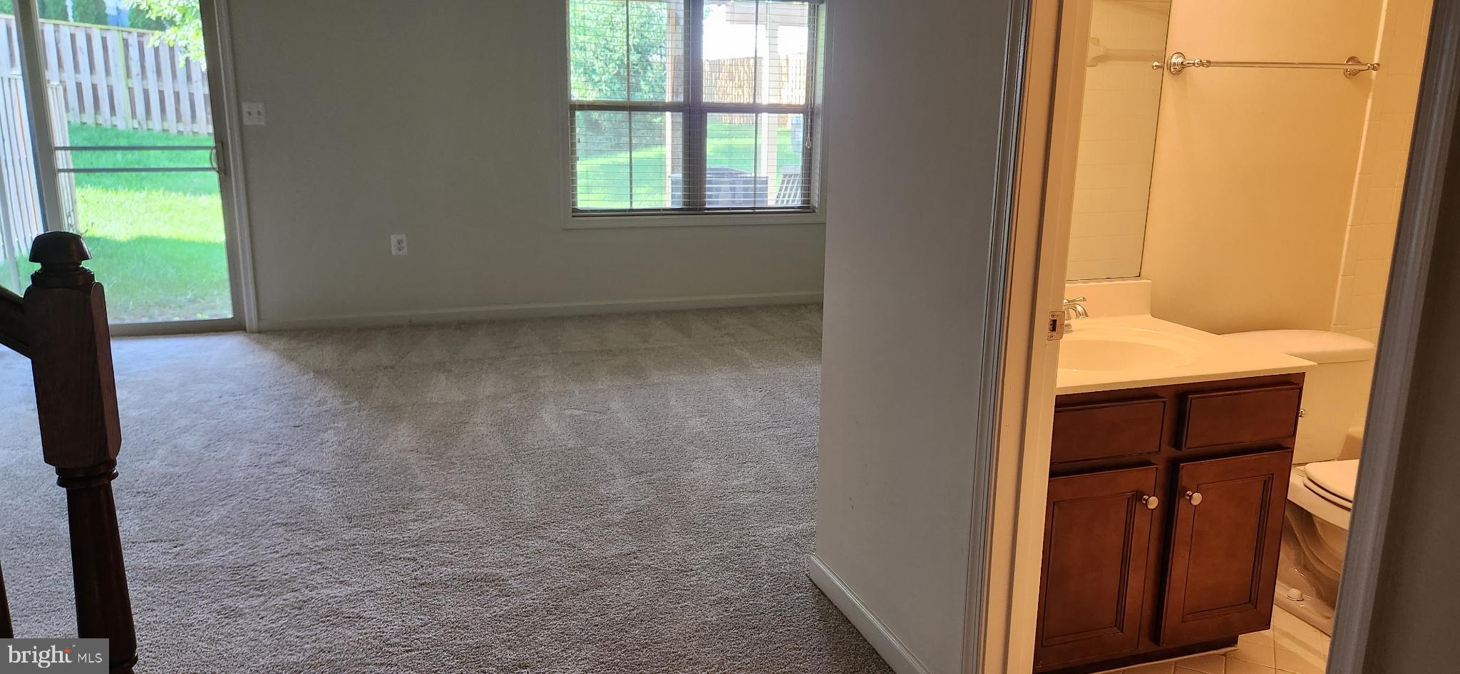 BRAMBLETON LANDBAY 3 - Residential Lease