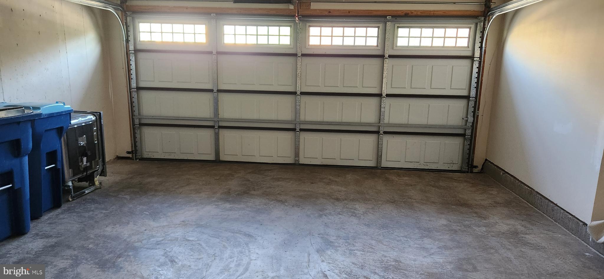 BRAMBLETON LANDBAY 3 - Residential Lease