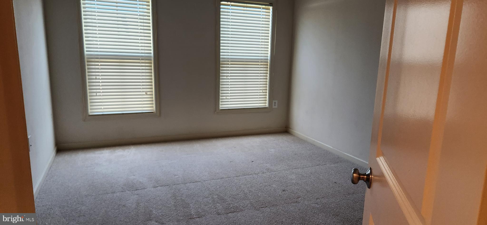 BRAMBLETON LANDBAY 3 - Residential Lease