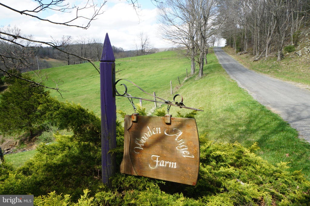 Photo of 1873 Capito Hill Road, FRANKLIN, WV 26807 (MLS # WVPT2001232)