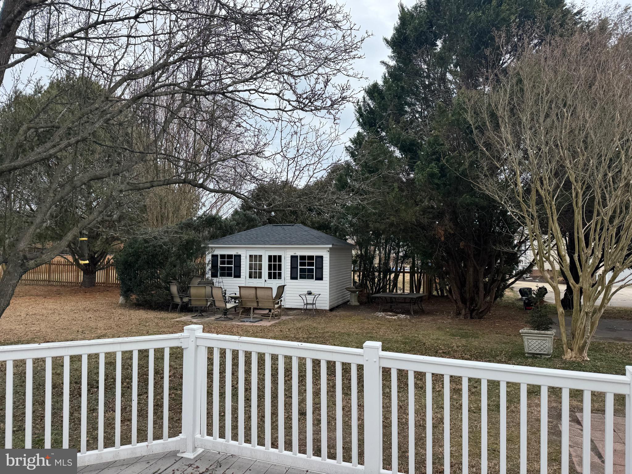 BUNTINGS POINT - Residential