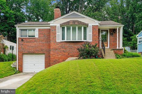 Homes For Sale - 3131 Homewood Parkway<br/> KENSINGTON, MD 20895
