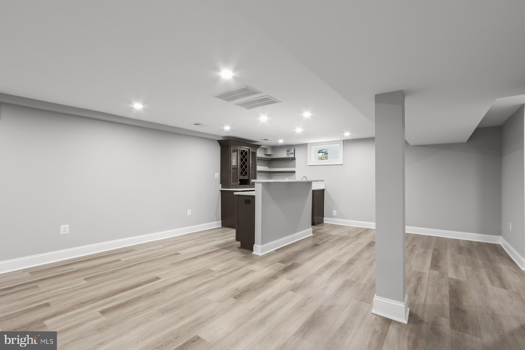 DUNLOP HILLS - Residential