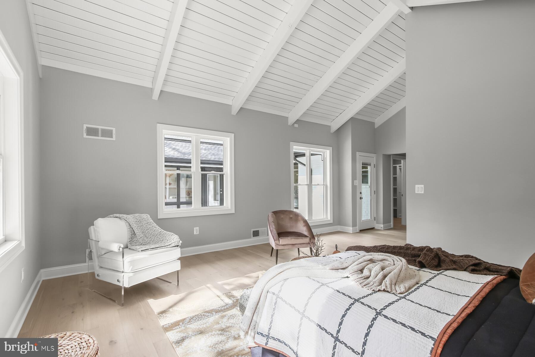 DUNLOP HILLS - Residential