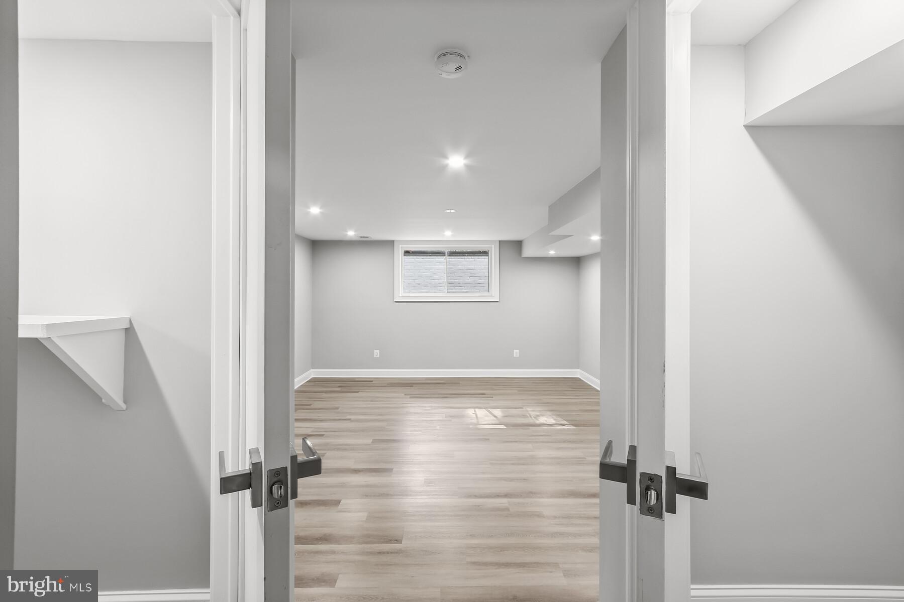 DUNLOP HILLS - Residential