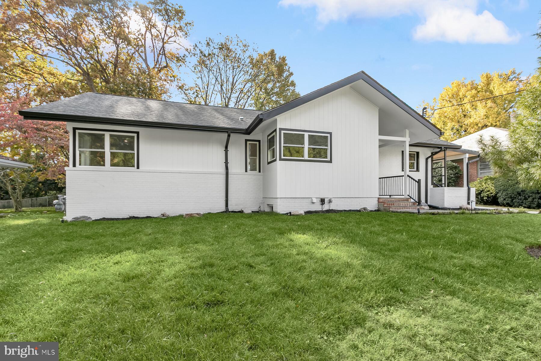 DUNLOP HILLS - Residential