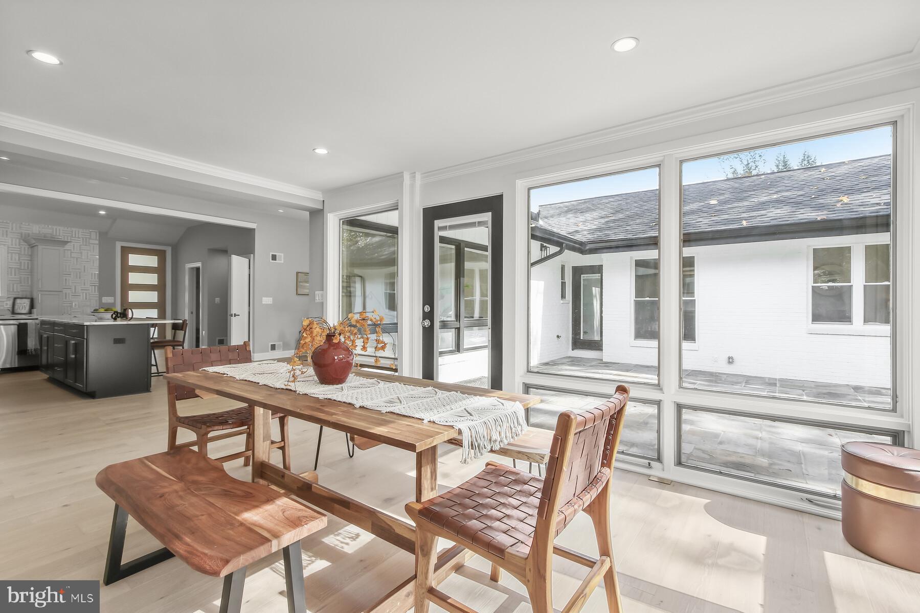 DUNLOP HILLS - Residential