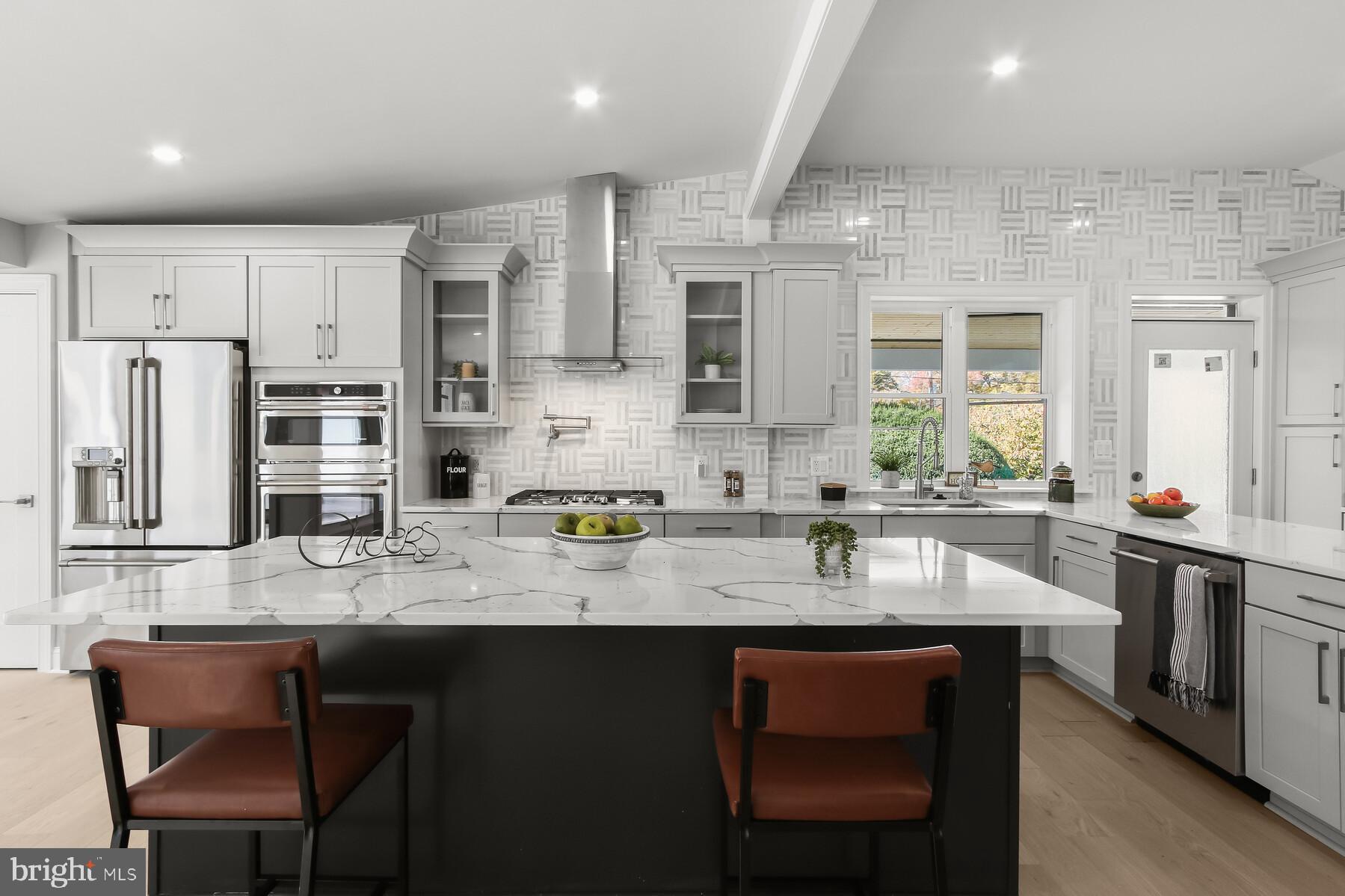 DUNLOP HILLS - Residential