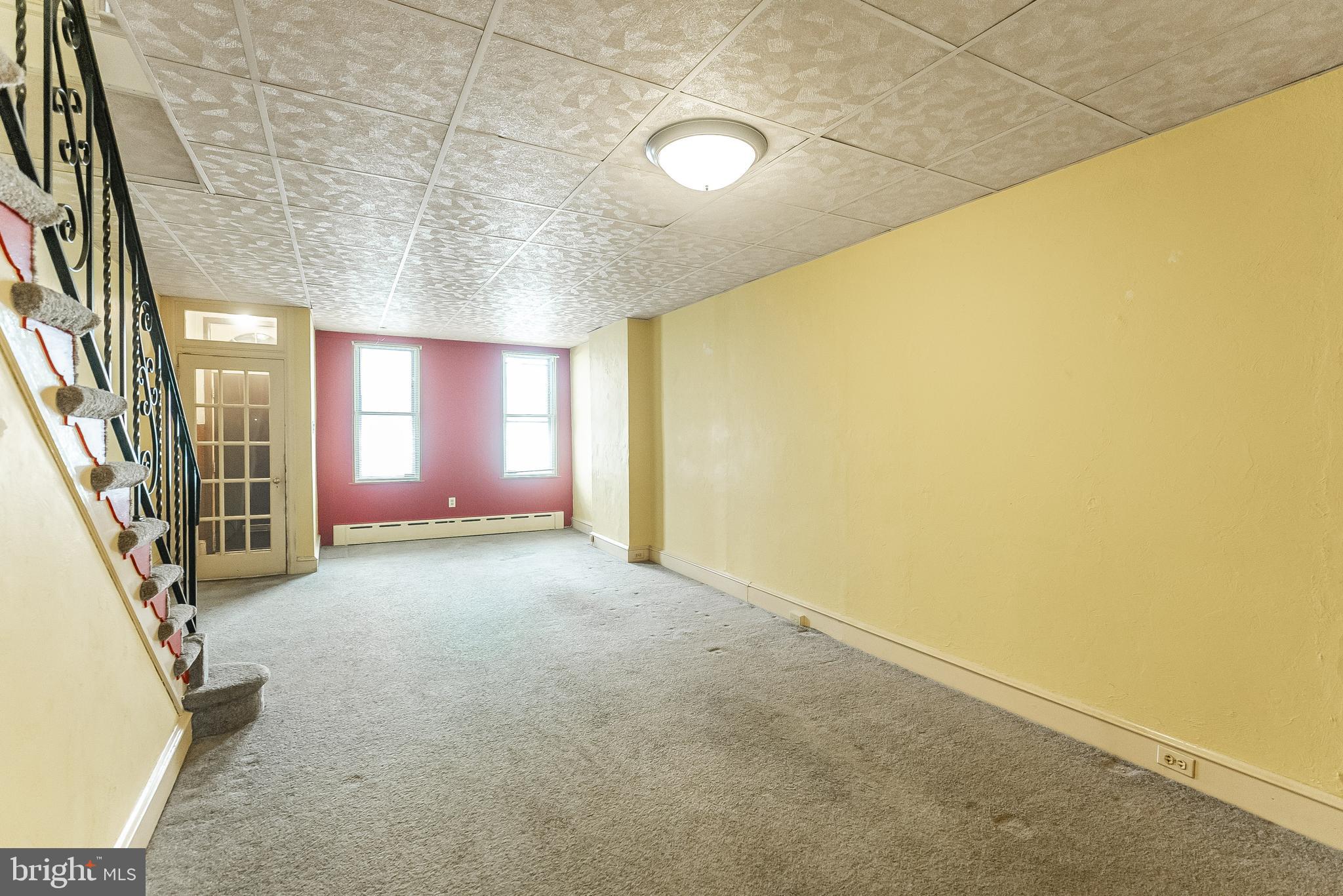 POINT BREEZE - Residential