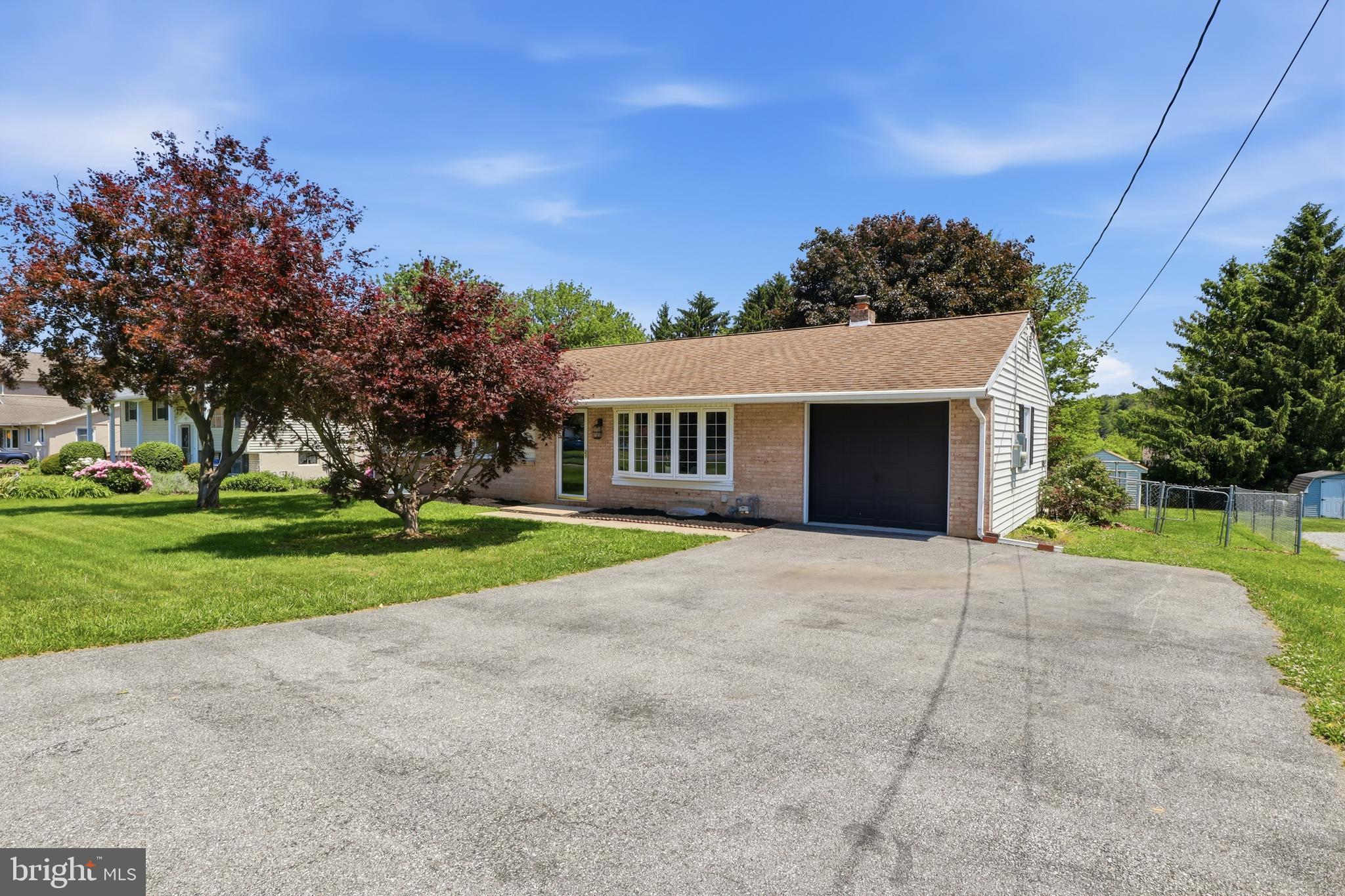 YORK TWP - Residential