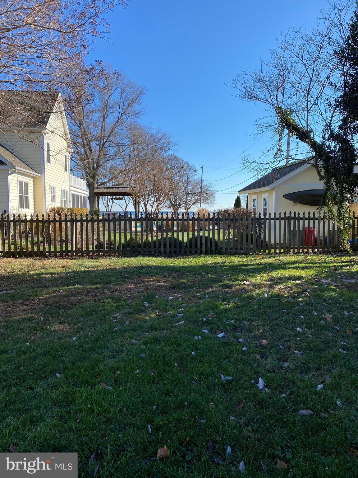 BEVERLEY BEACH - Residential