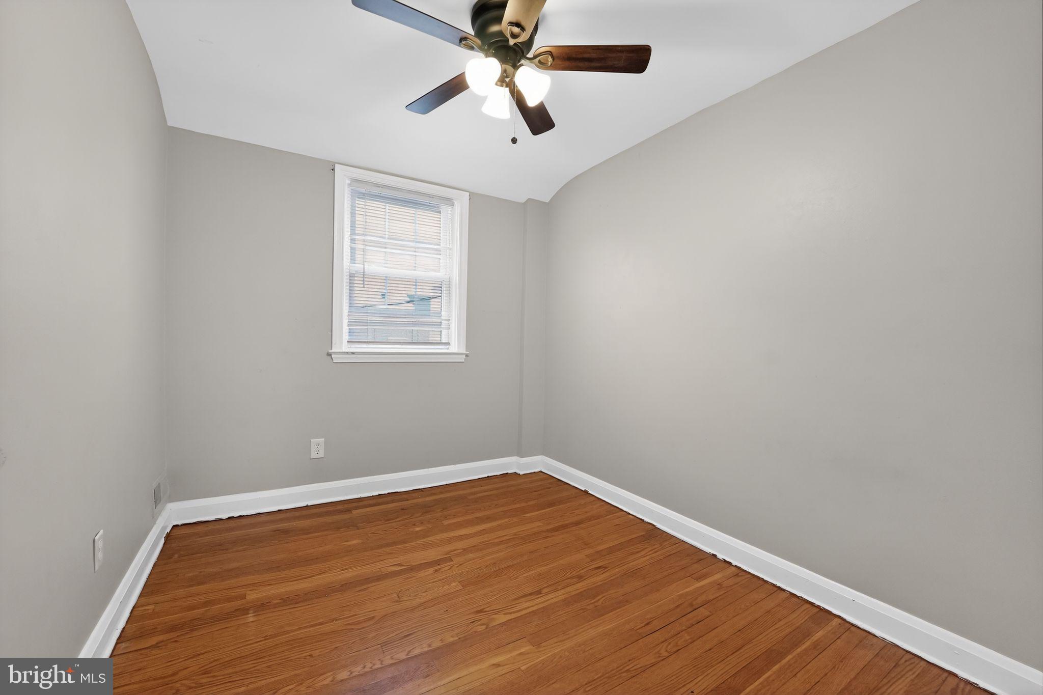 TOWSON - Residential