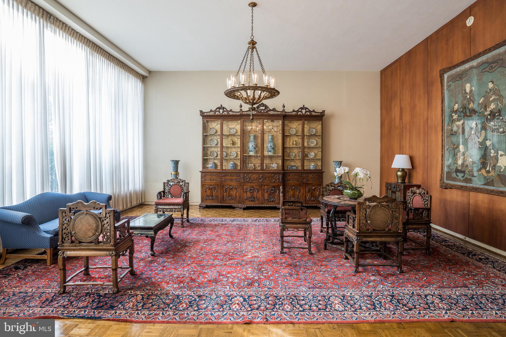 ART MUSEUM AREA - Residential