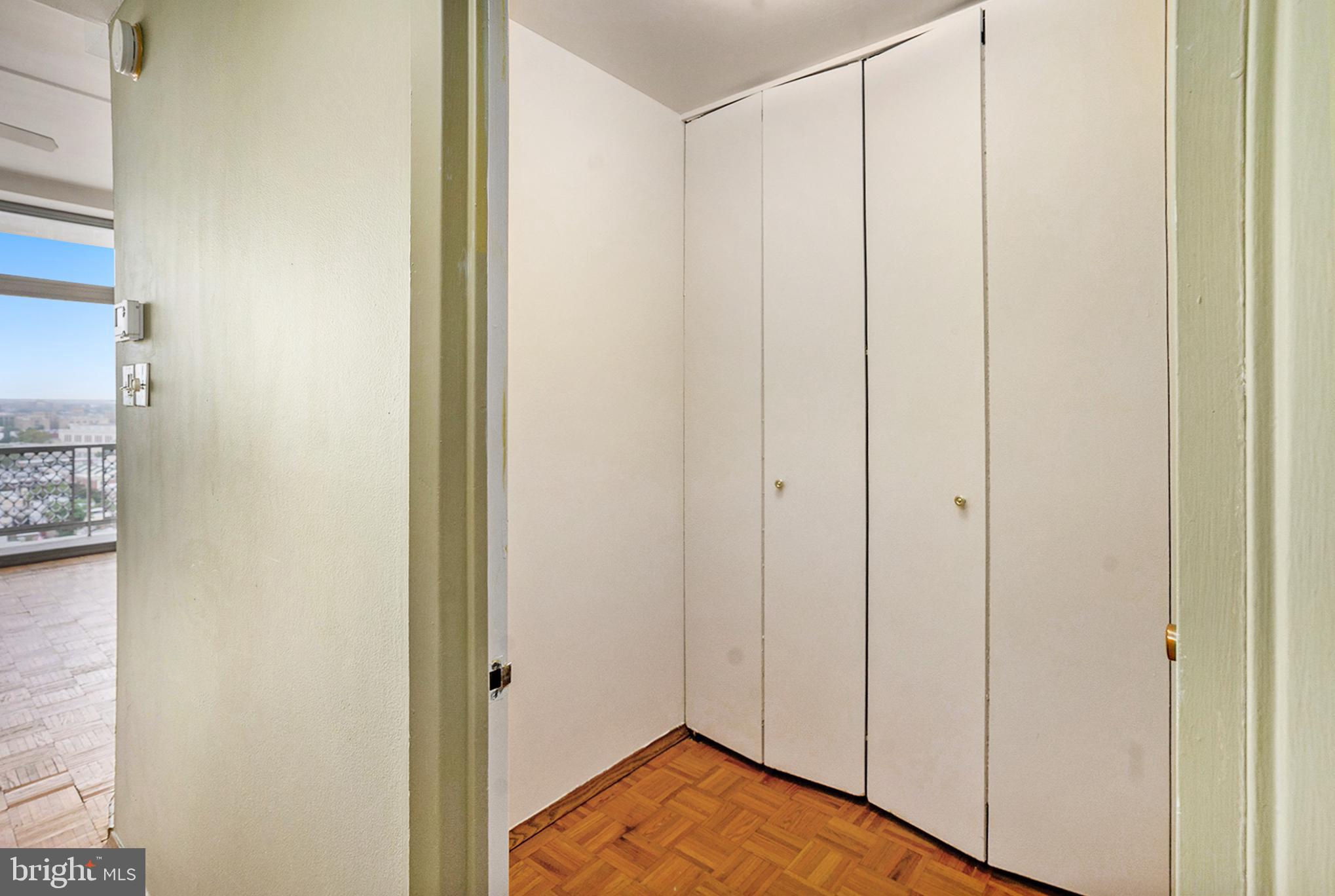 ART MUSEUM AREA - Residential