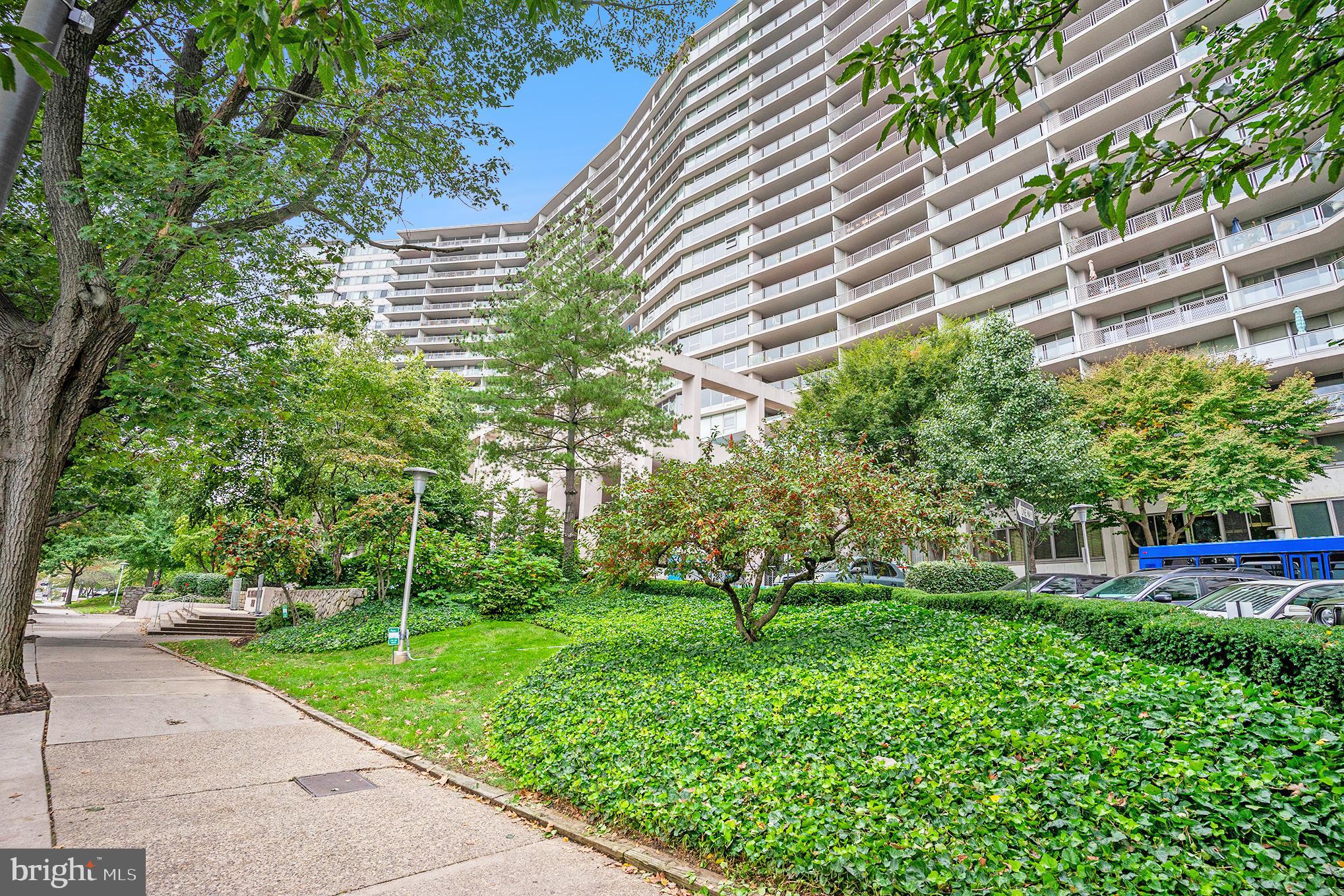 ART MUSEUM AREA - Residential