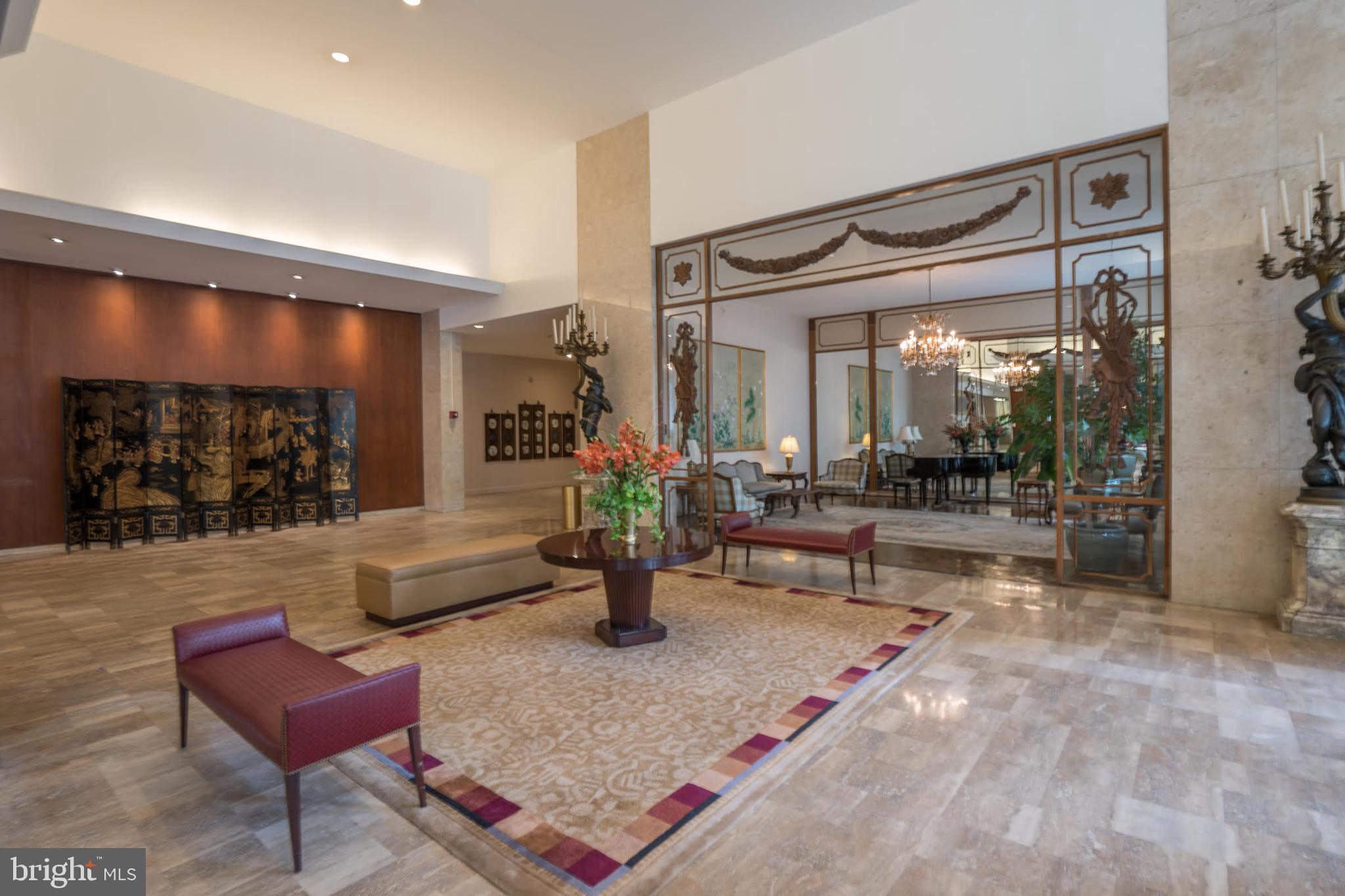 ART MUSEUM AREA - Residential